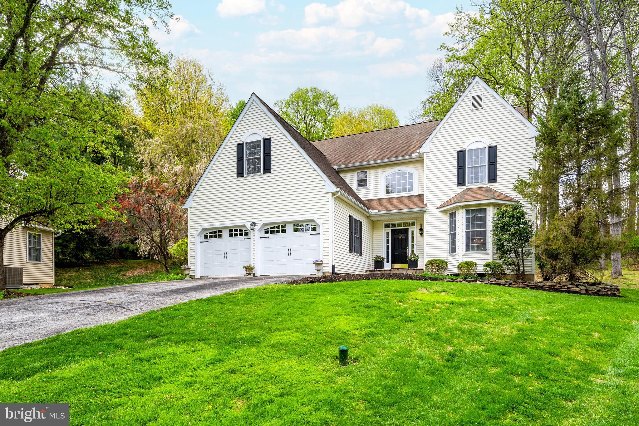 1003 TRAVIS COURT
