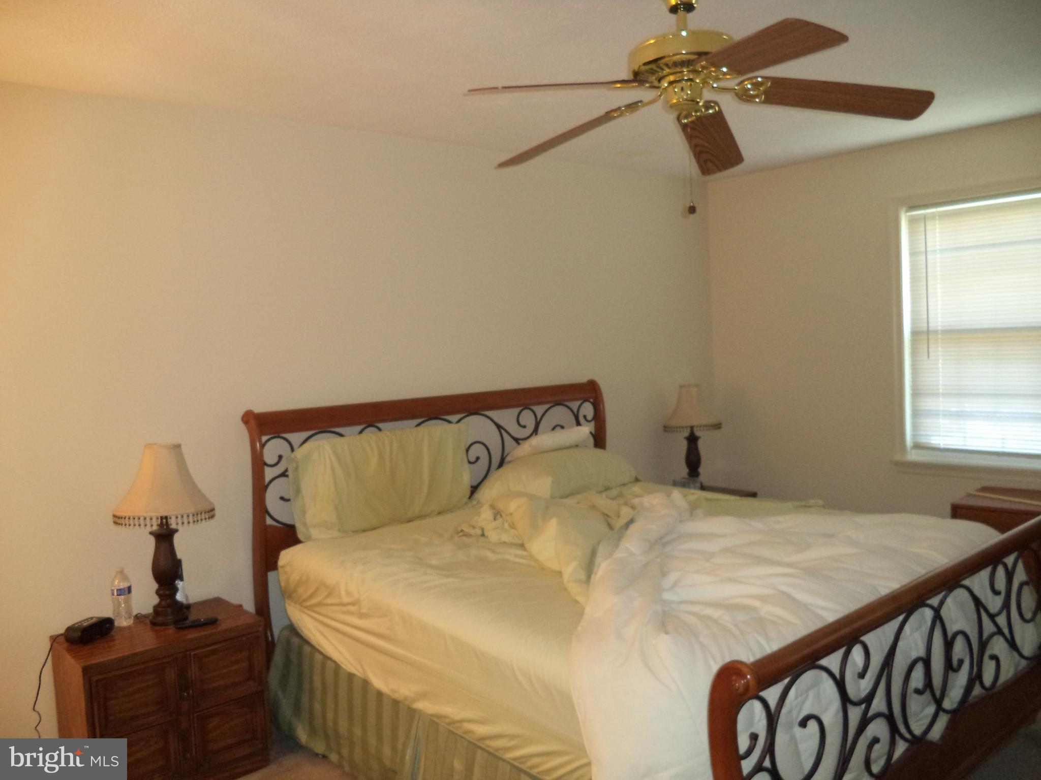 WHITES COVE - Residential