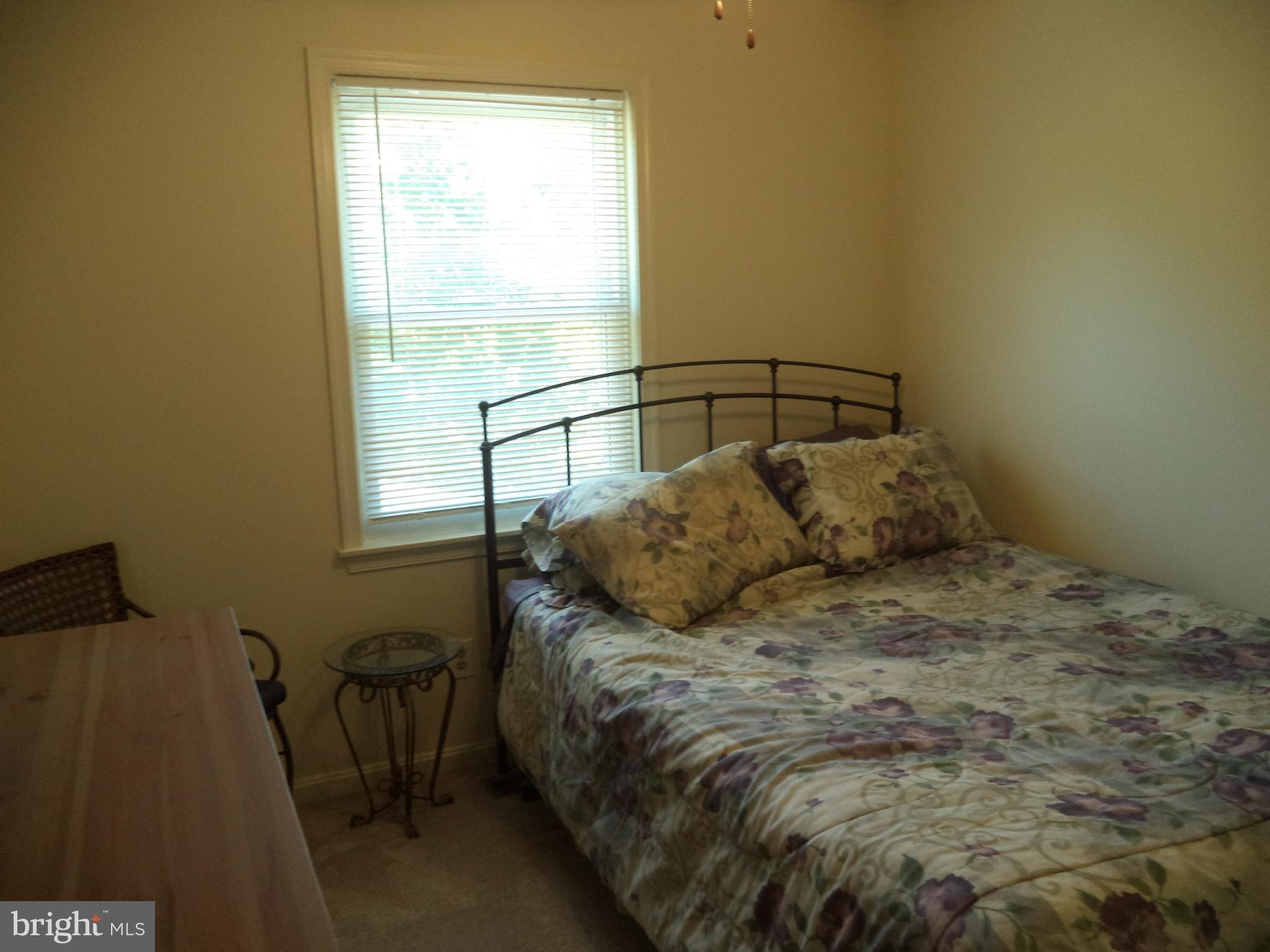 WHITES COVE - Residential