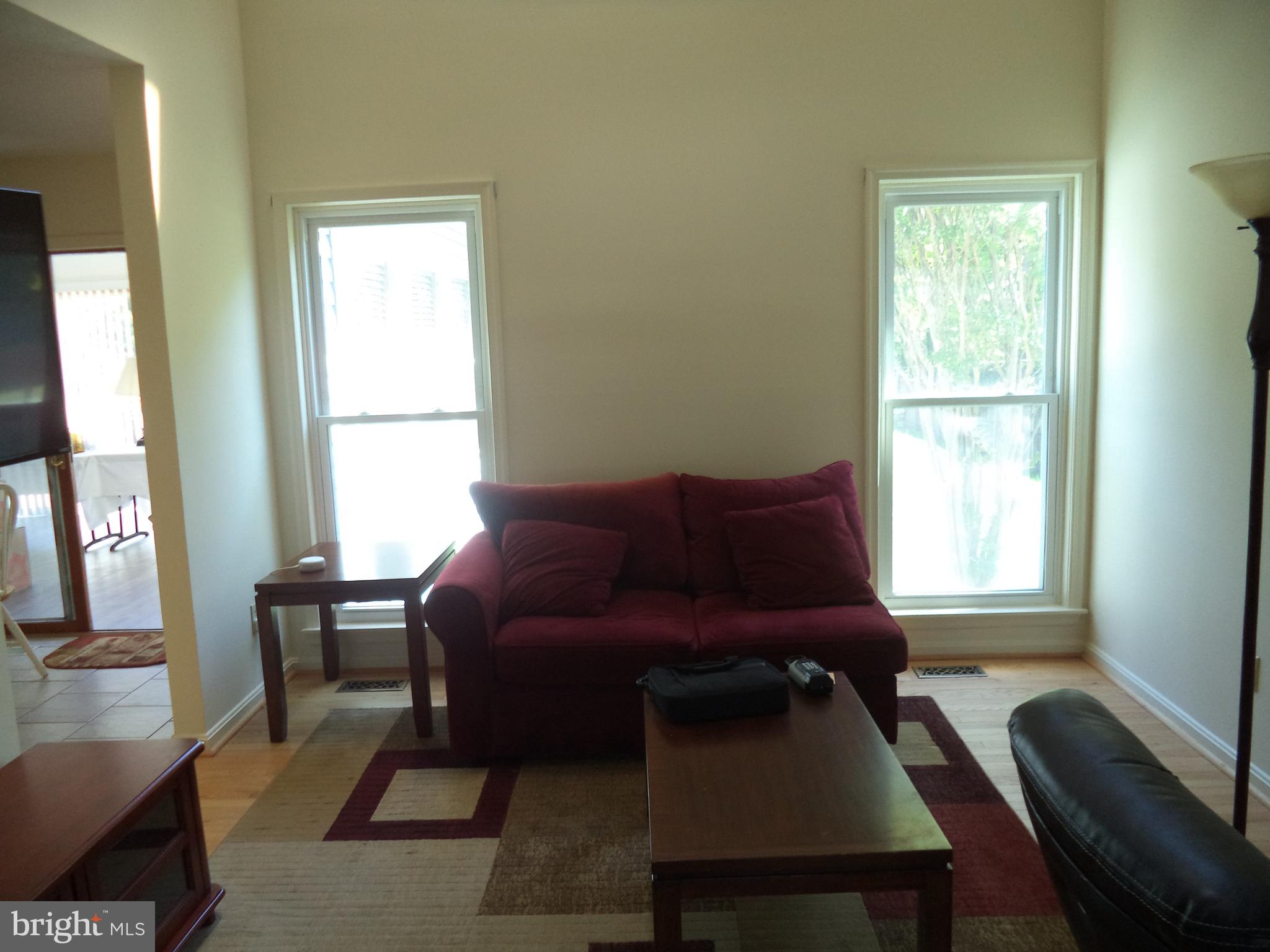 WHITES COVE - Residential