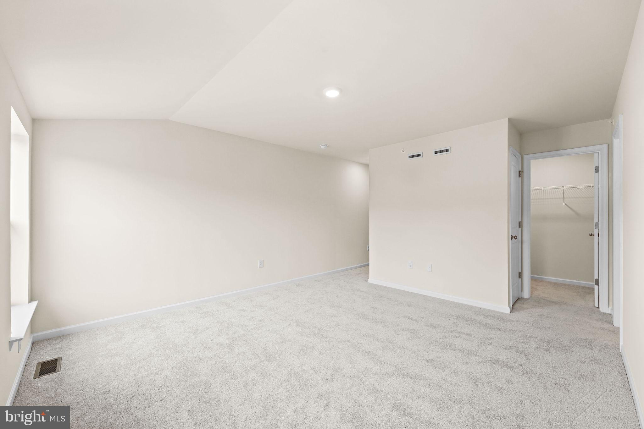 PERRY MILL - Residential