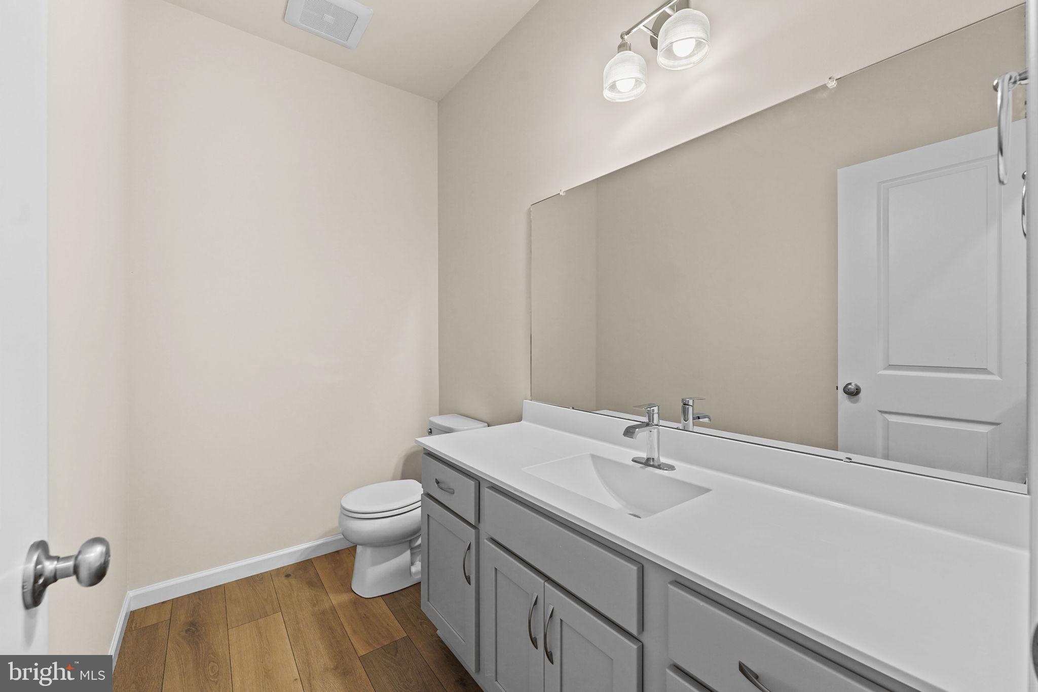 PERRY MILL - Residential