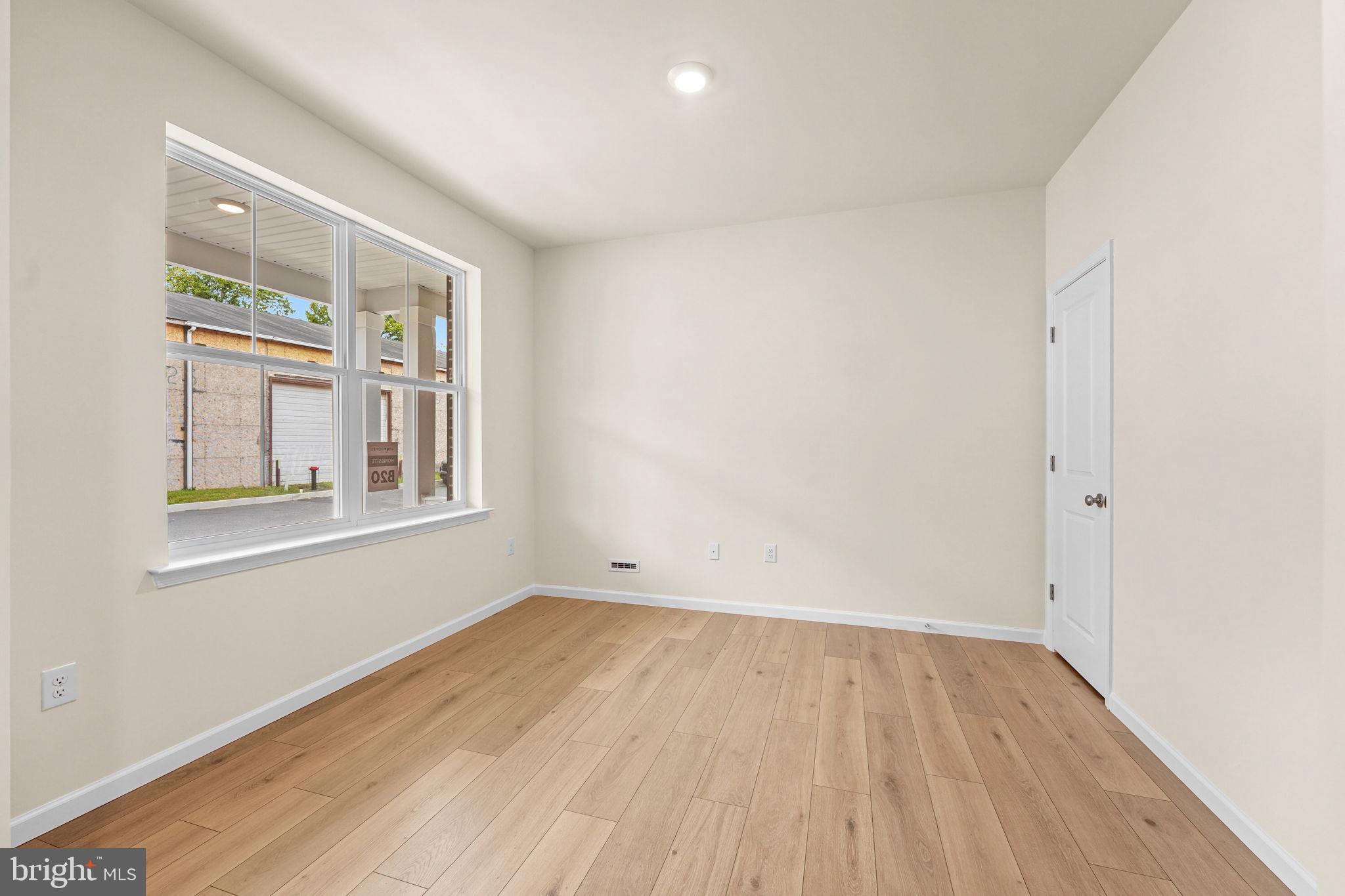 PERRY MILL - Residential