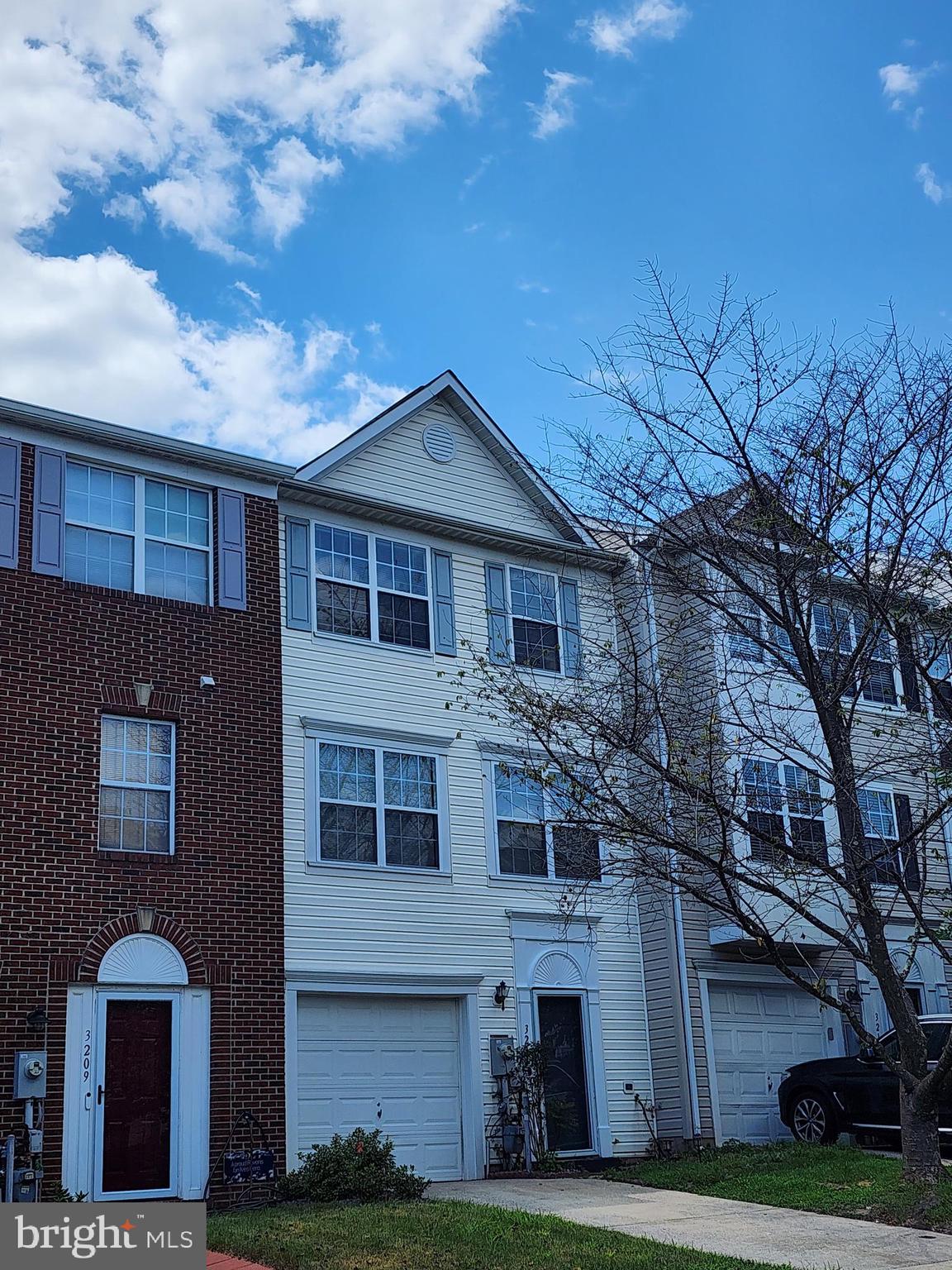 The whole house is newly painted. Well maintained 1 car garage Town Home. Beautiful hardwood throughout floors except only lower levels. New painted Deck. Replaced new wood floor in kitchen. Finished Rec. Room in Lower Level. Sun Drenched LR/DR Combo on Main Level Slider off Kitchen Leads to Deck. Large Master w/Bath & Walk-in Closet . Many grocery markets are located within walking distance. Great Commuter Location W/ RT 29,40,70,100,695