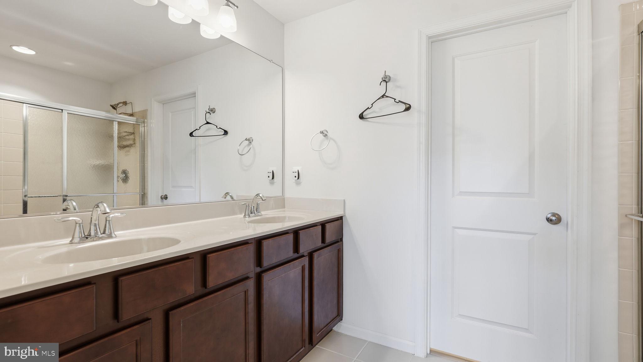 NEW POST ON THE RAPPAHANNOCK - Residential