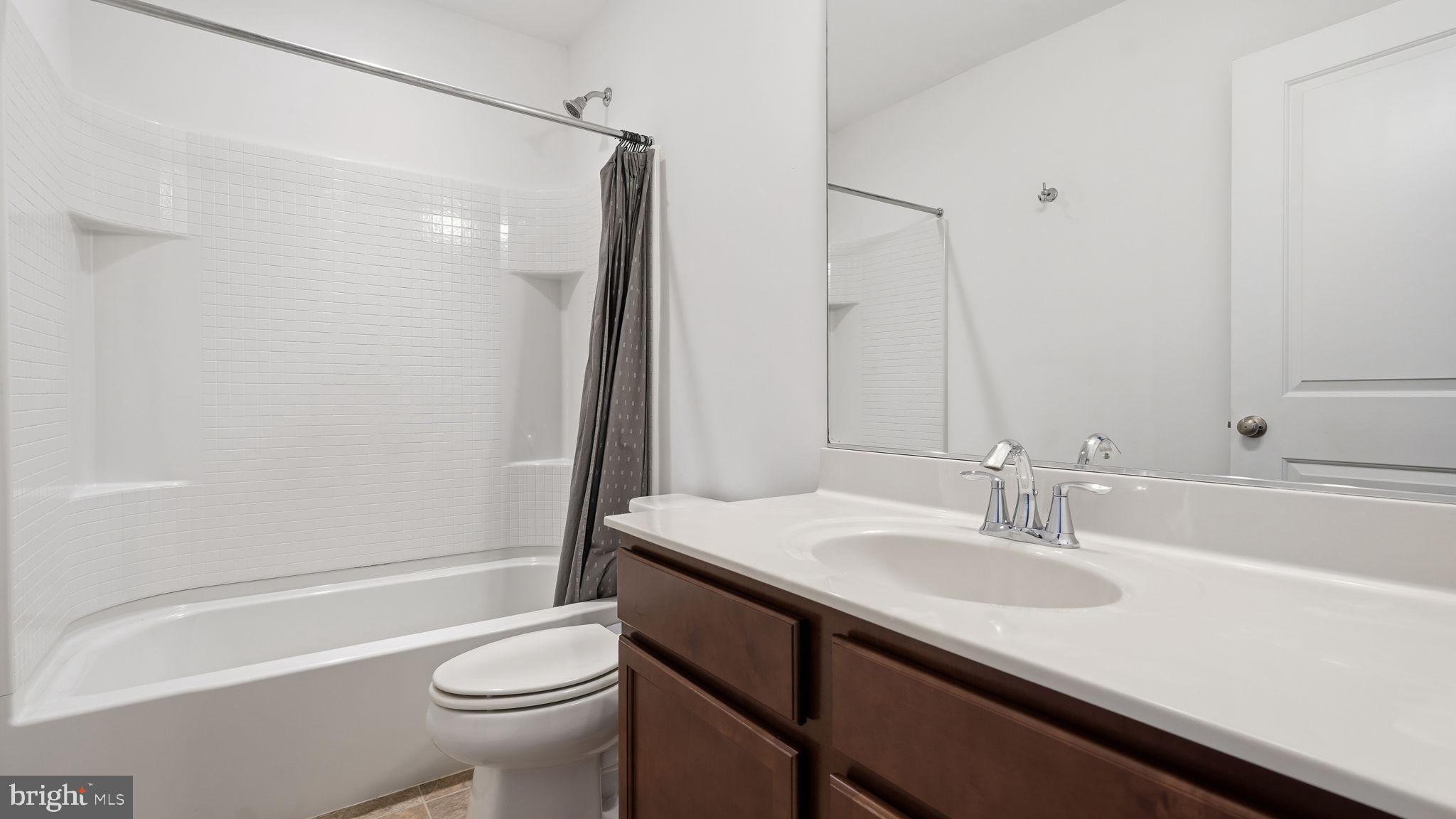 NEW POST ON THE RAPPAHANNOCK - Residential