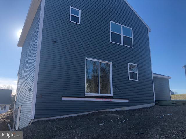 RANDOM OAKS PHASE II - Residential