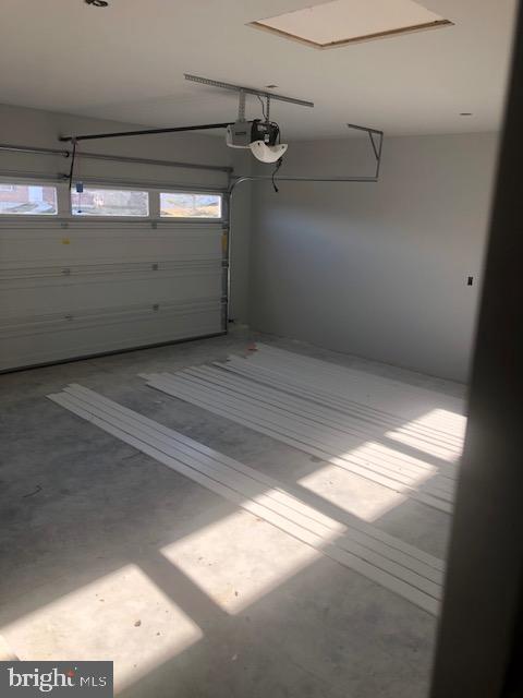RANDOM OAKS PHASE II - Residential