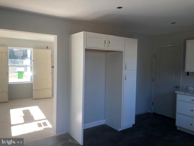 RANDOM OAKS PHASE II - Residential