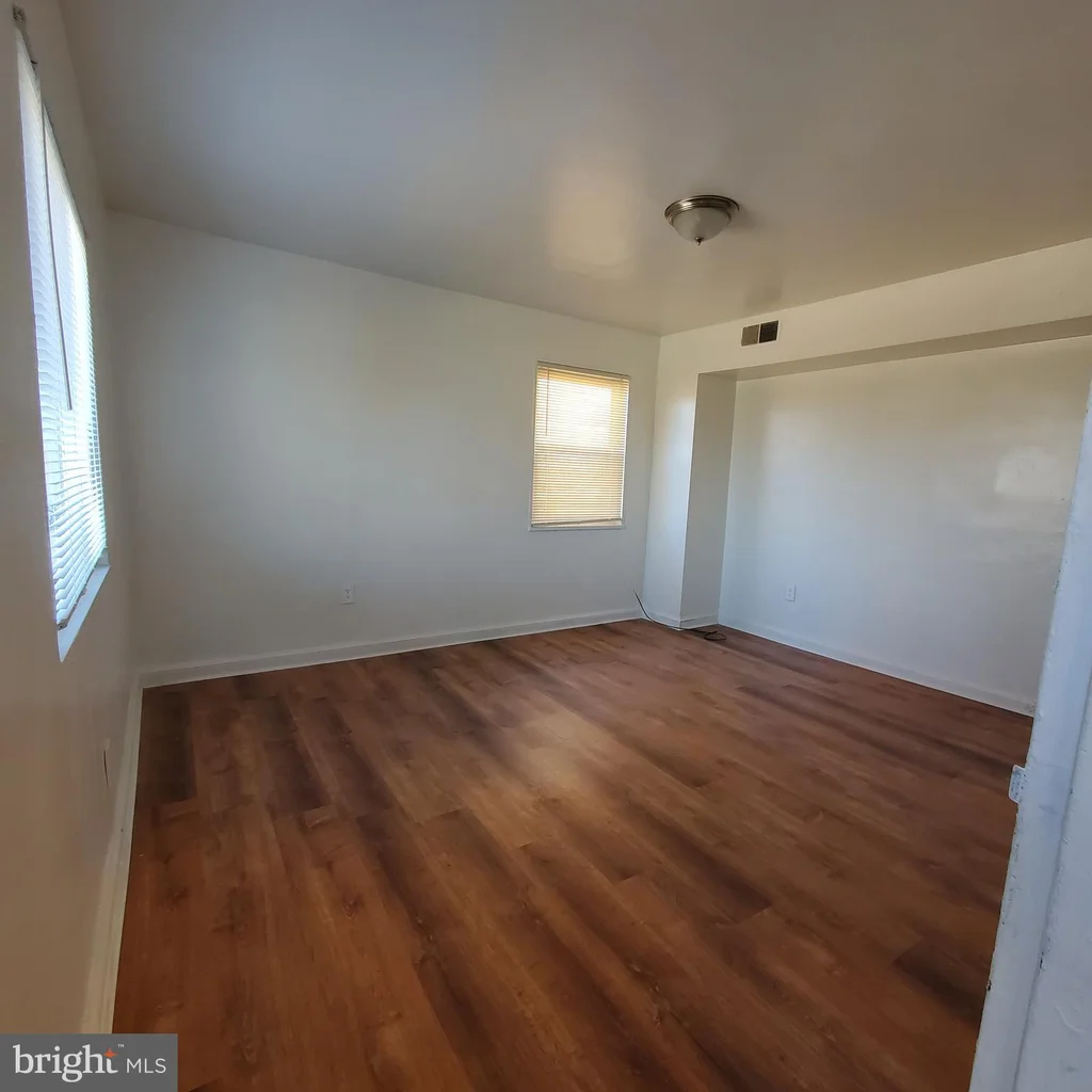 491 Valley Avenue SE, Washington, DC 20032
