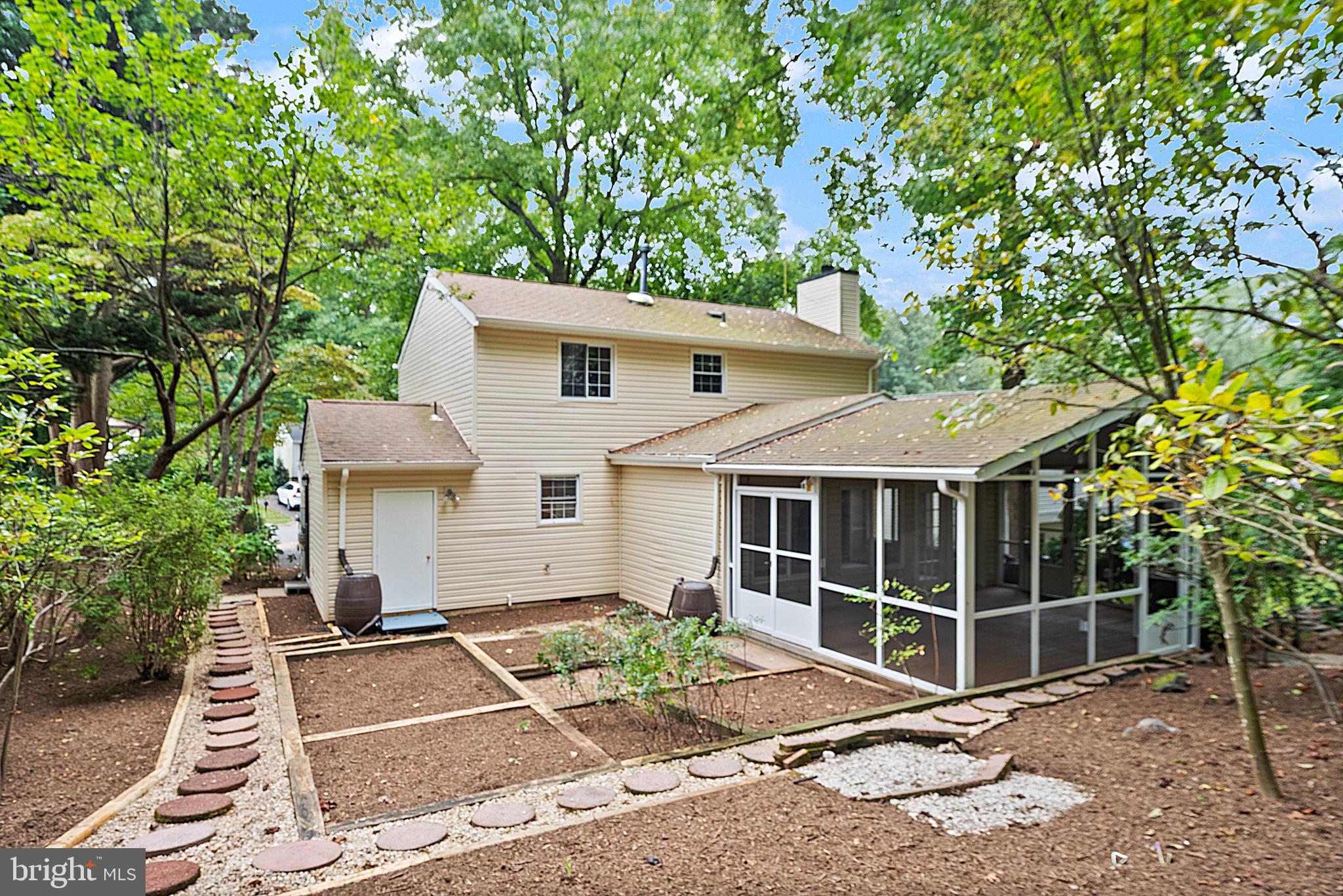 10816 VERDE VISTA DRIVE