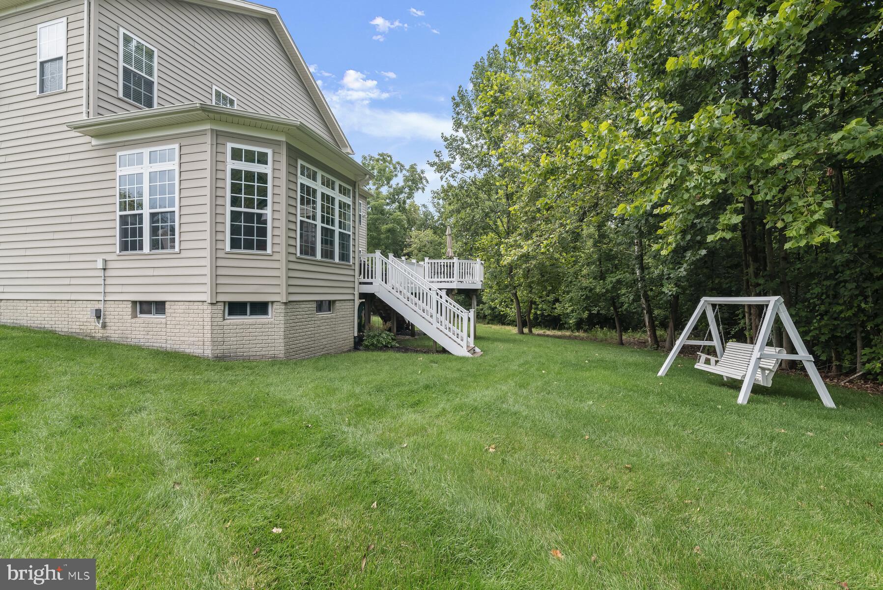 ST JAMES - Residential