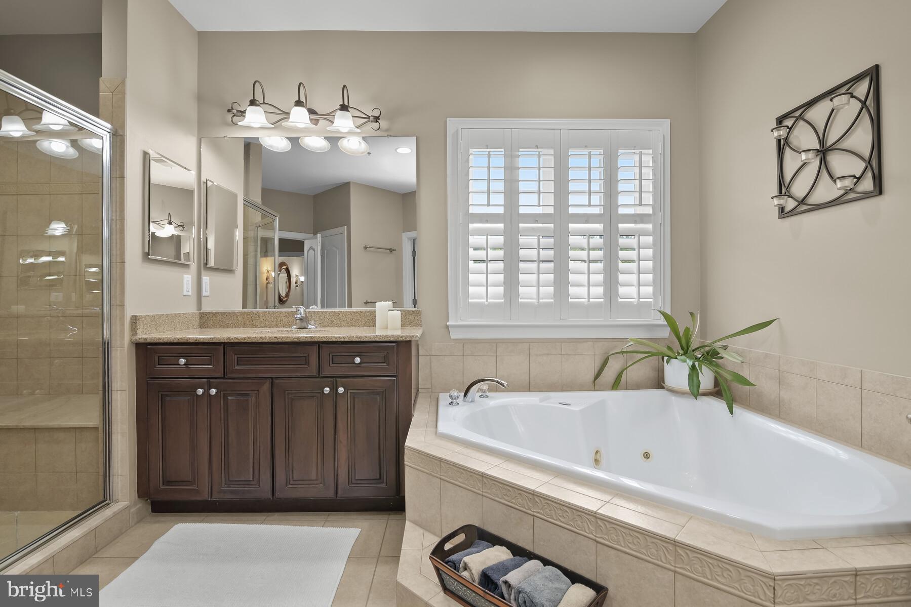 ST JAMES - Residential