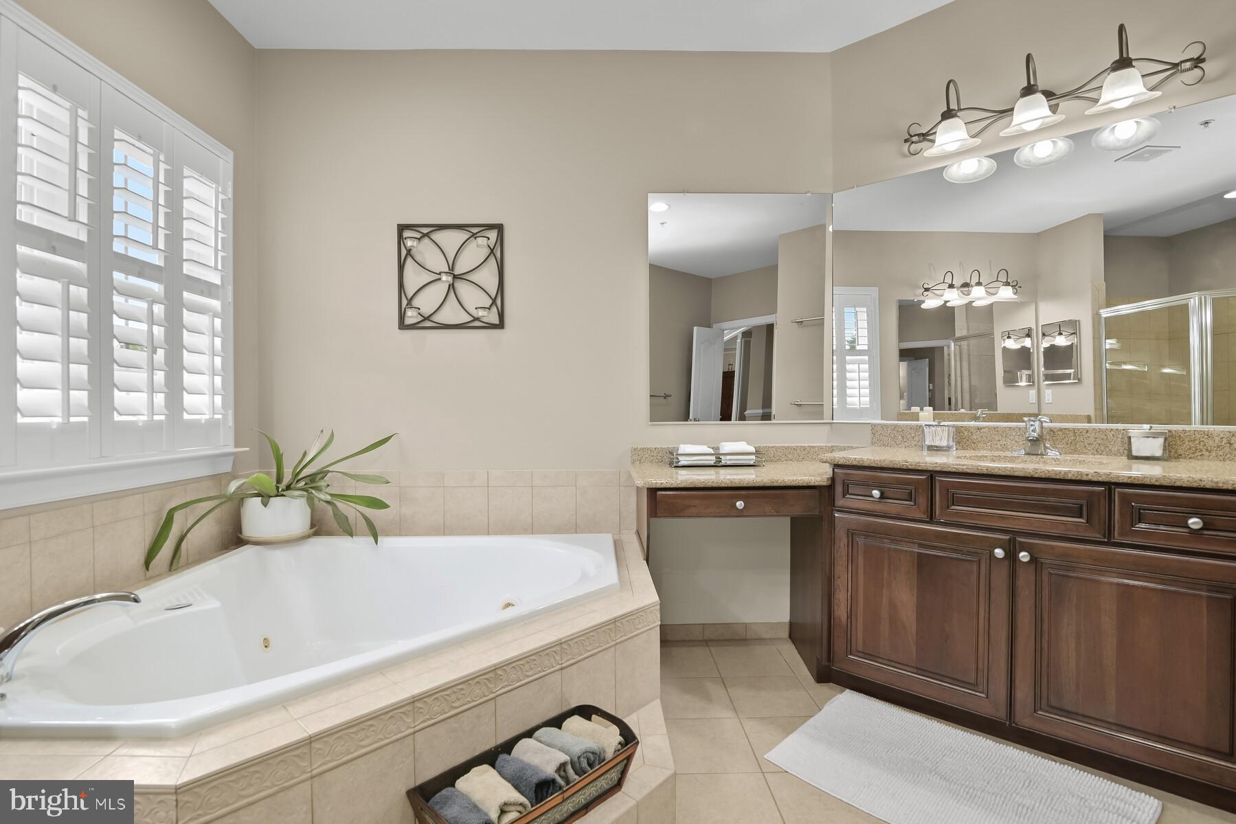 ST JAMES - Residential