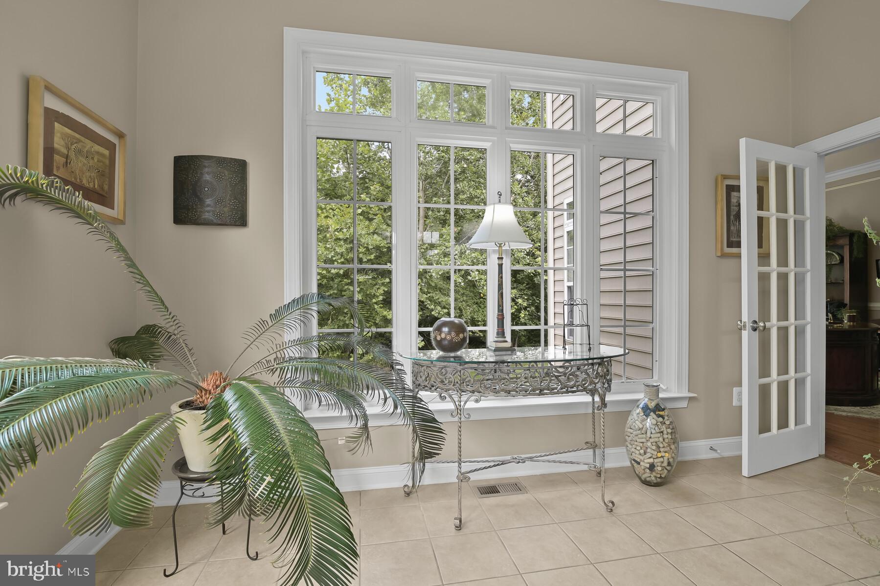 ST JAMES - Residential