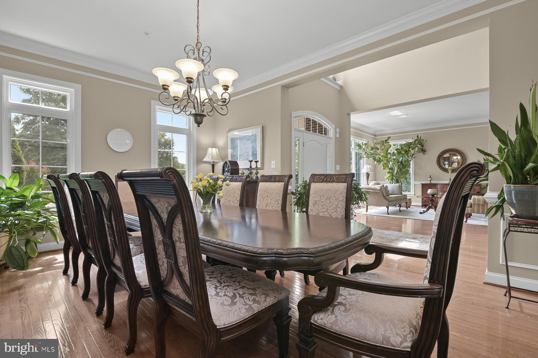 ST JAMES - Residential