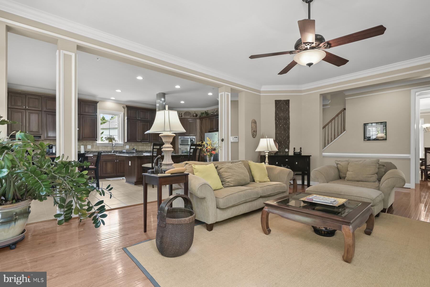 ST JAMES - Residential