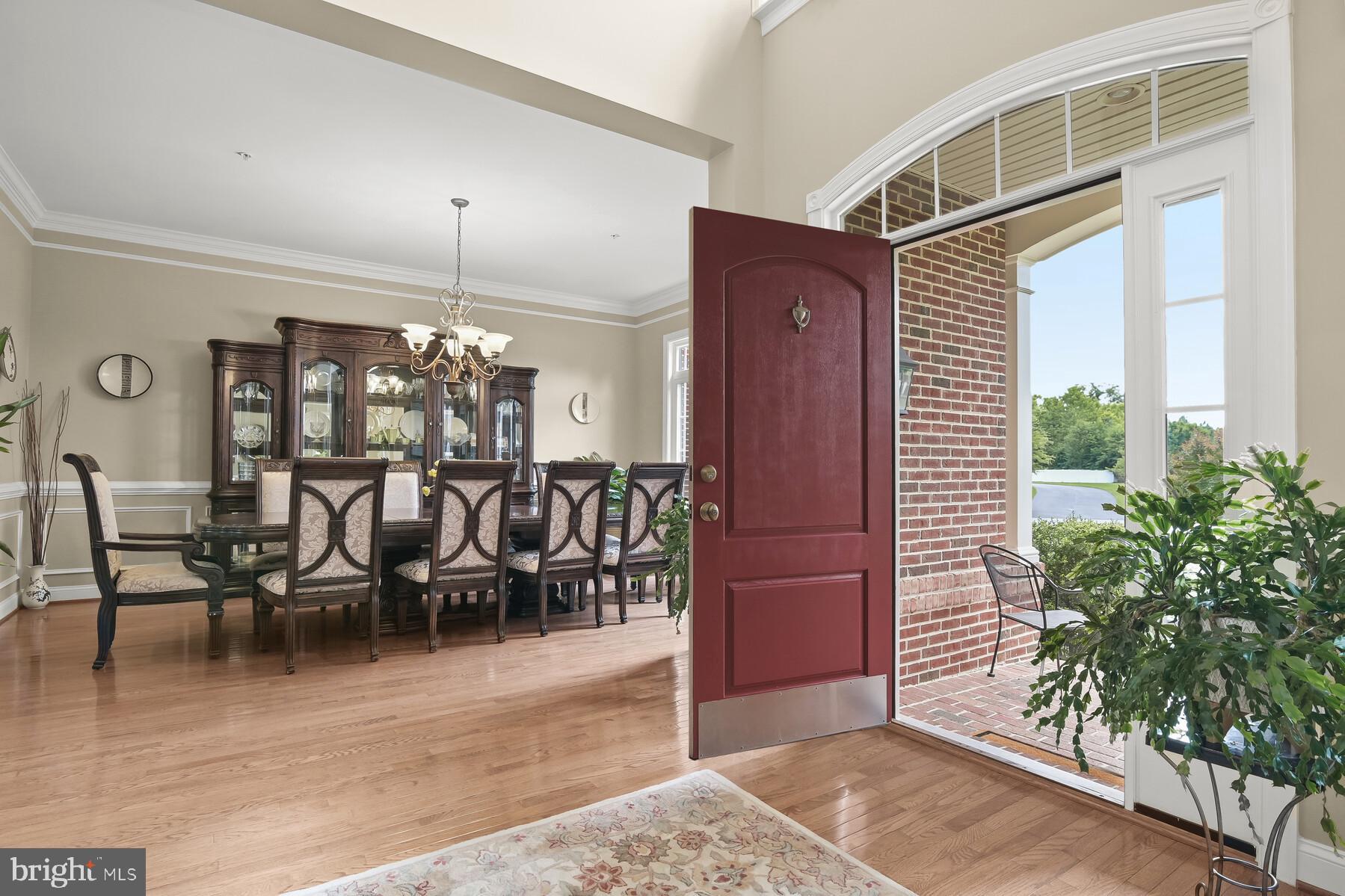 ST JAMES - Residential