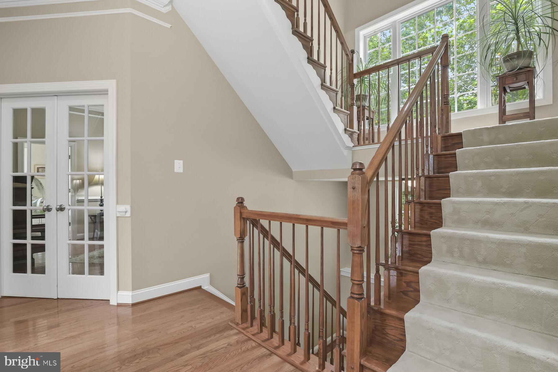 ST JAMES - Residential