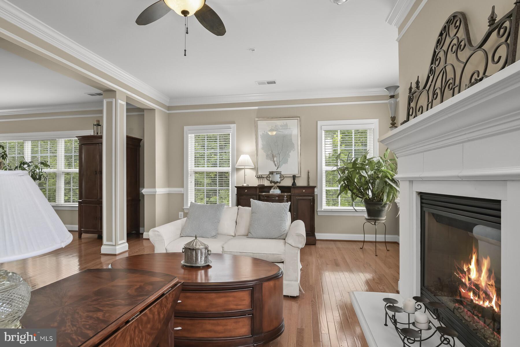 ST JAMES - Residential