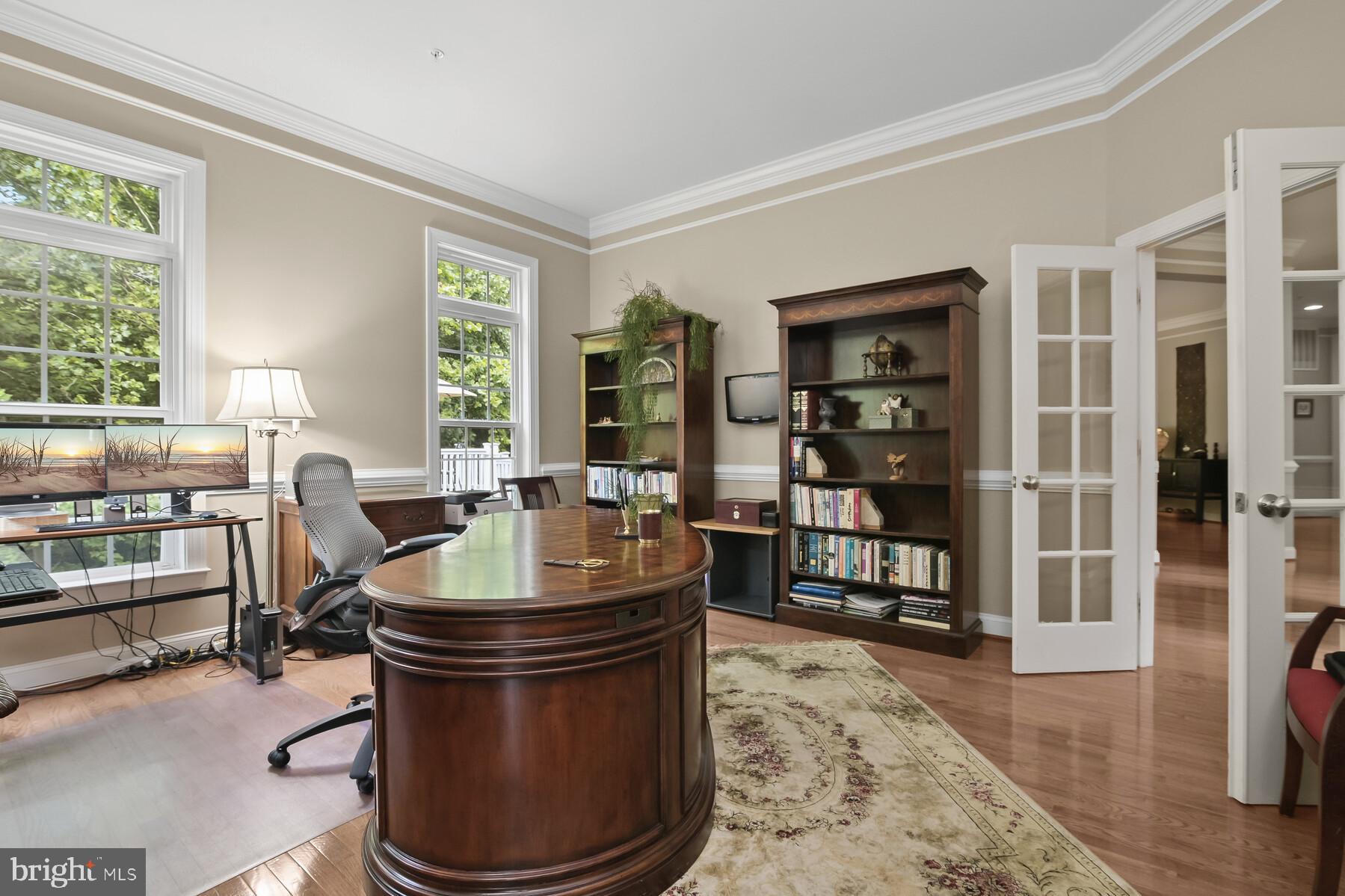 ST JAMES - Residential