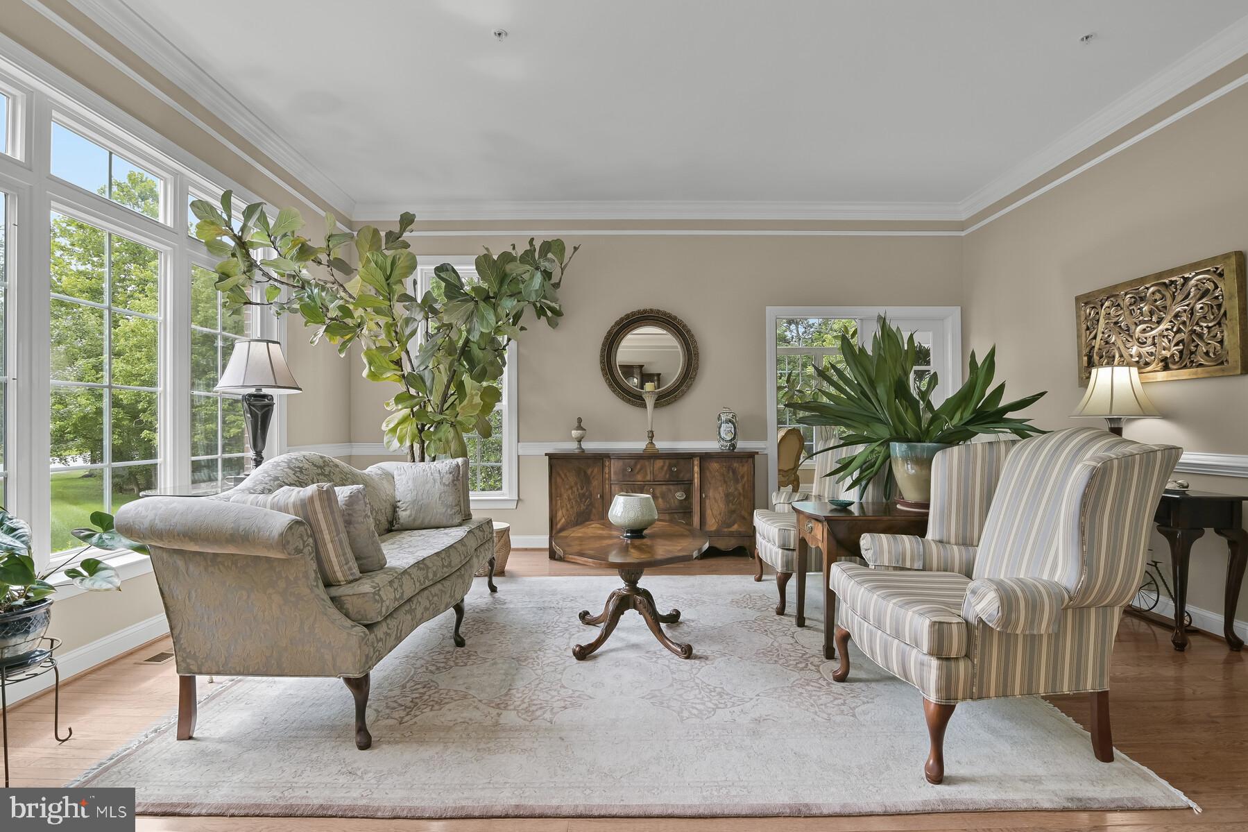 ST JAMES - Residential