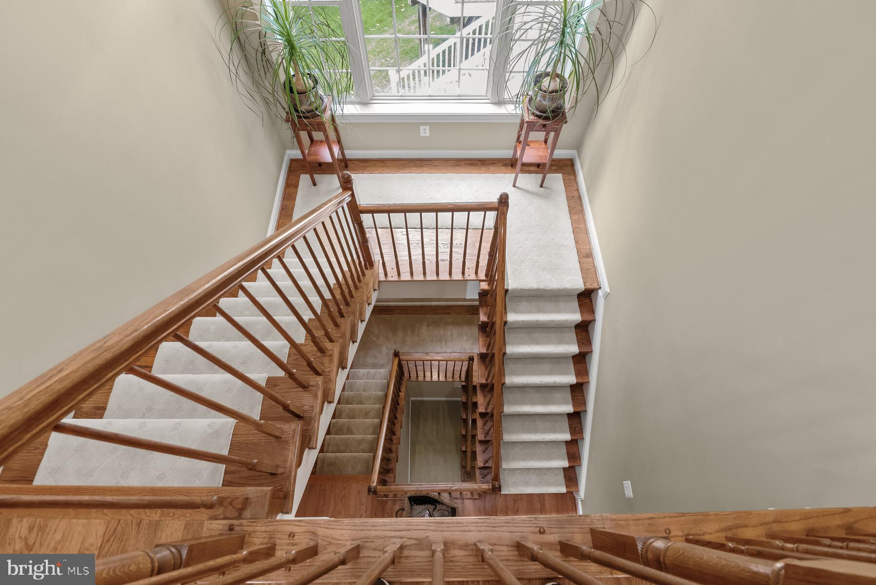 ST JAMES - Residential