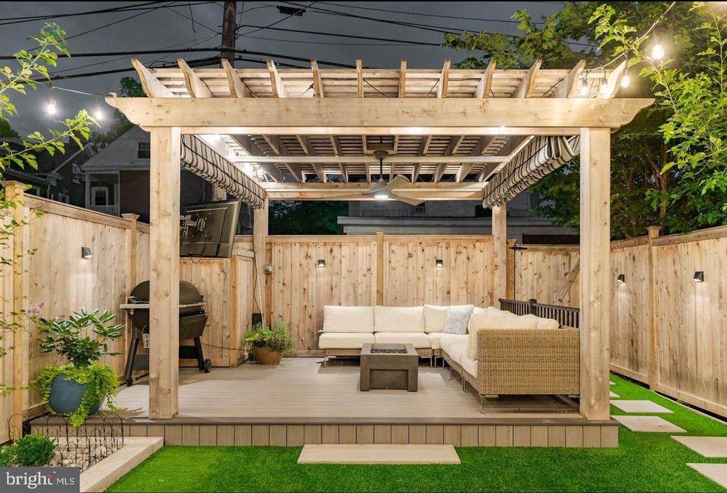 Photo of 620 N PINE ST, LANCASTER, PA 17603 (MLS # PALA2032306)