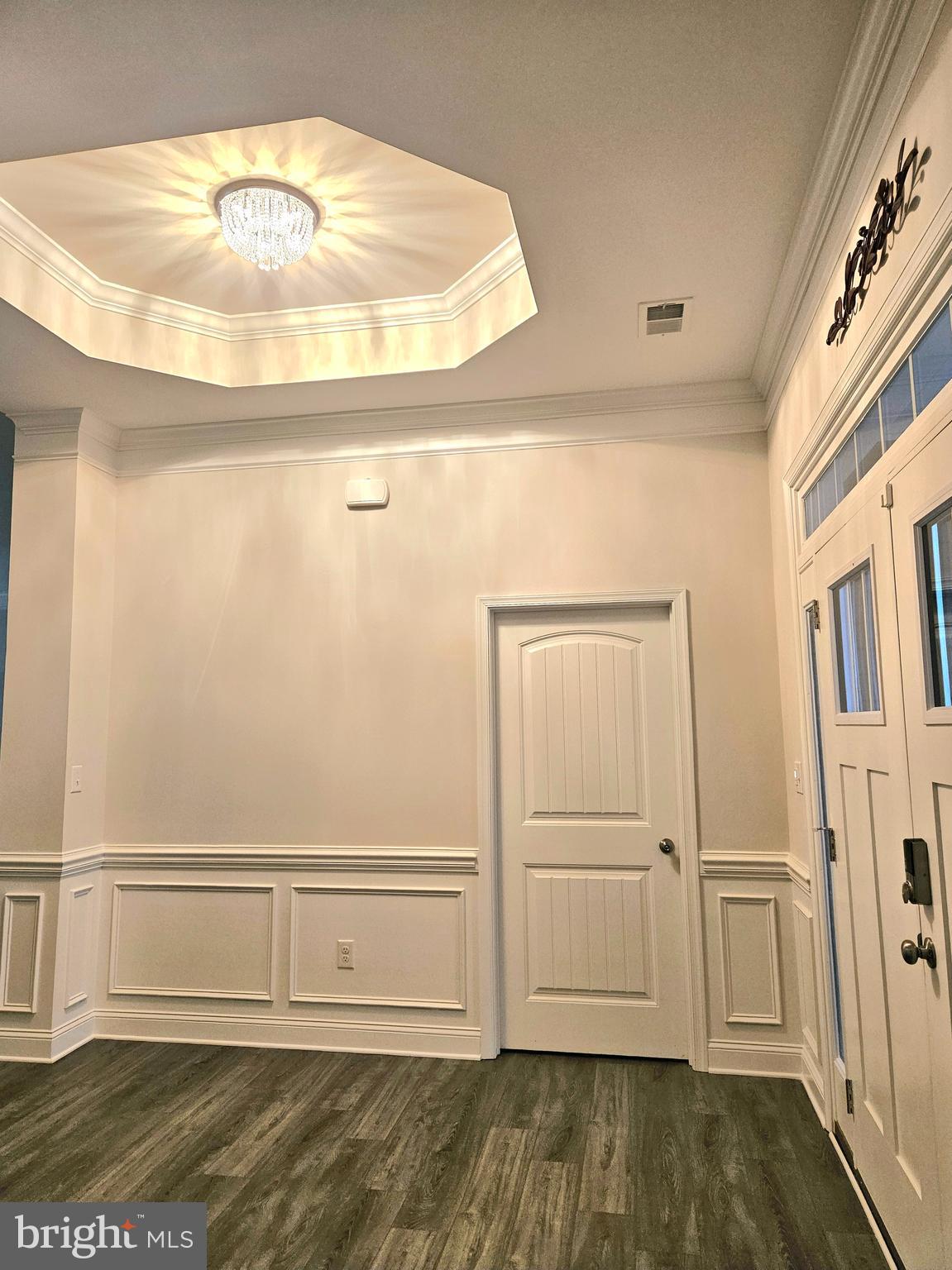 15376 CRAPE MYRTLE ROAD