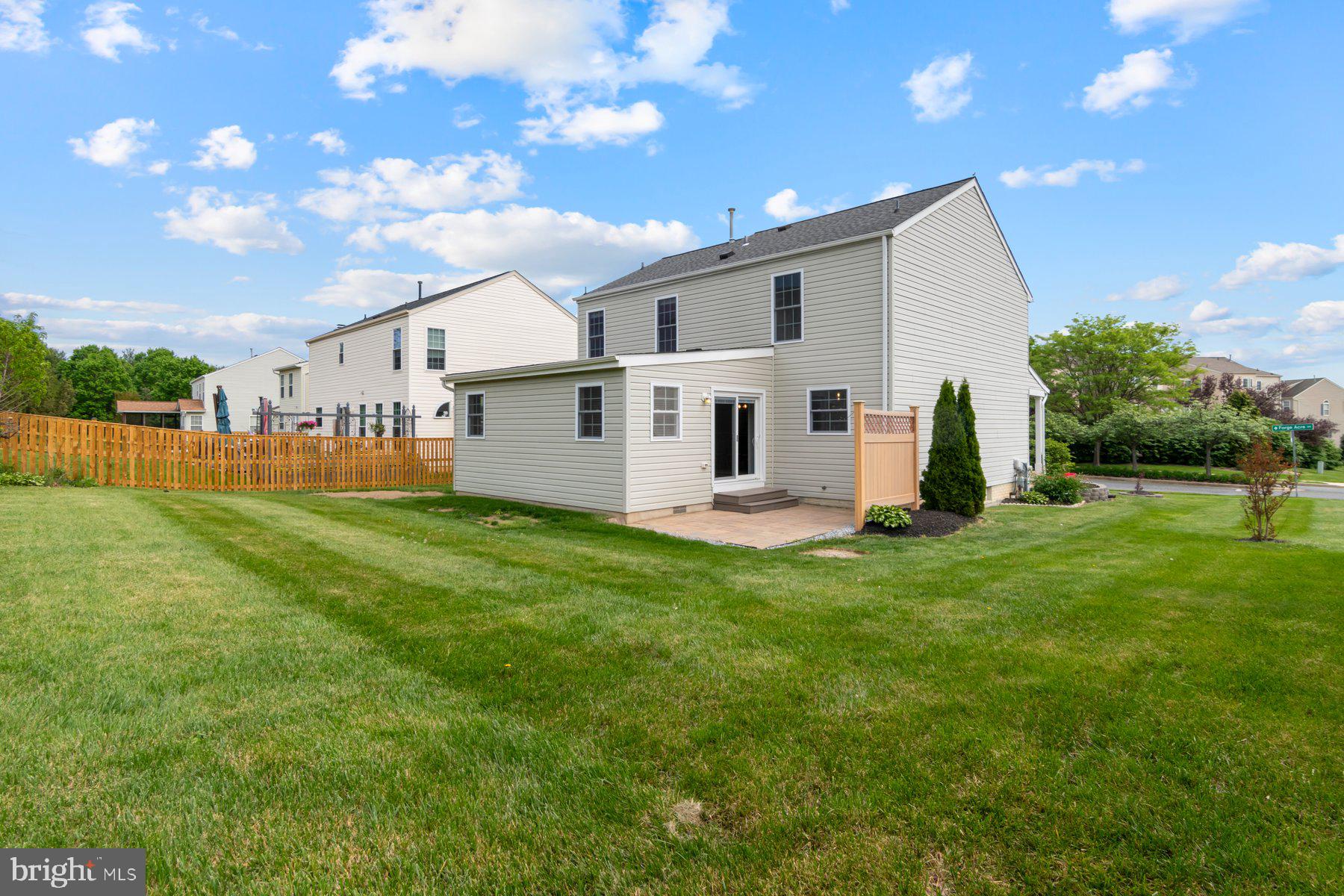 PERRY HALL FARMS - Residential