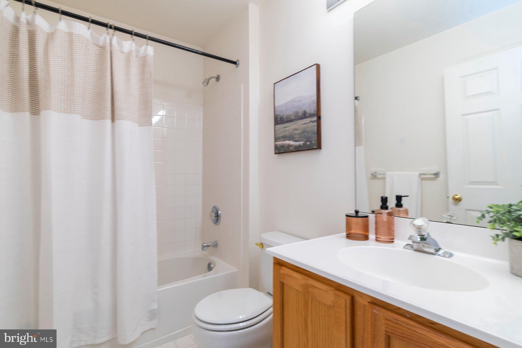 PERRY HALL FARMS - Residential