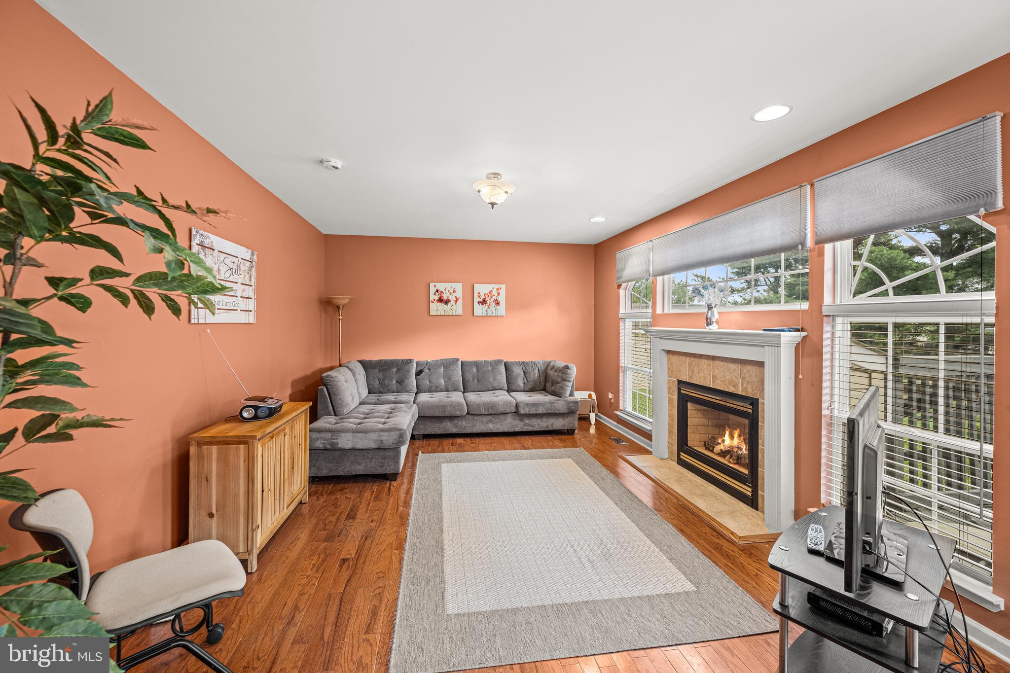 DULANY HILLS - Residential