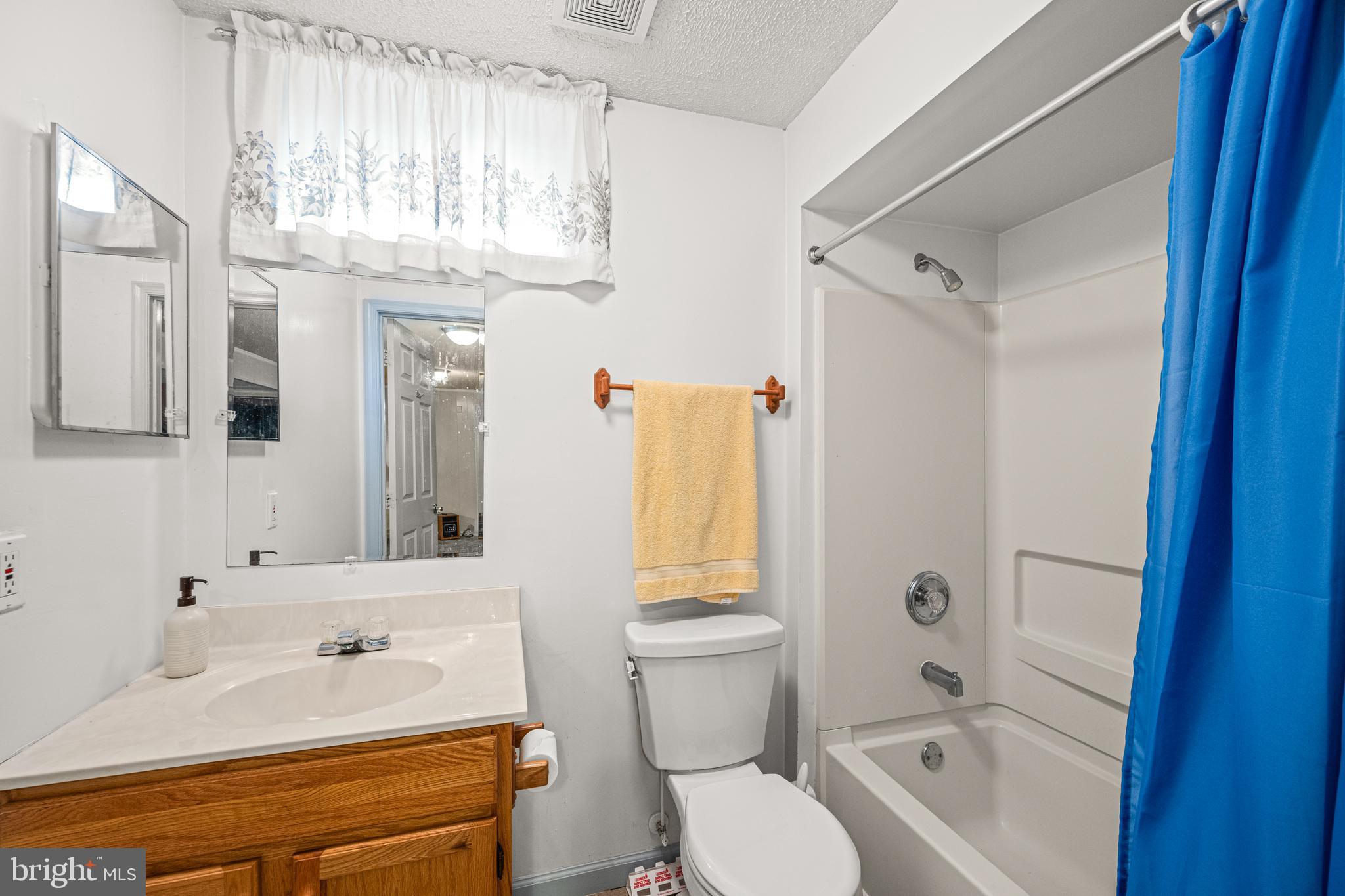 DULANY HILLS - Residential