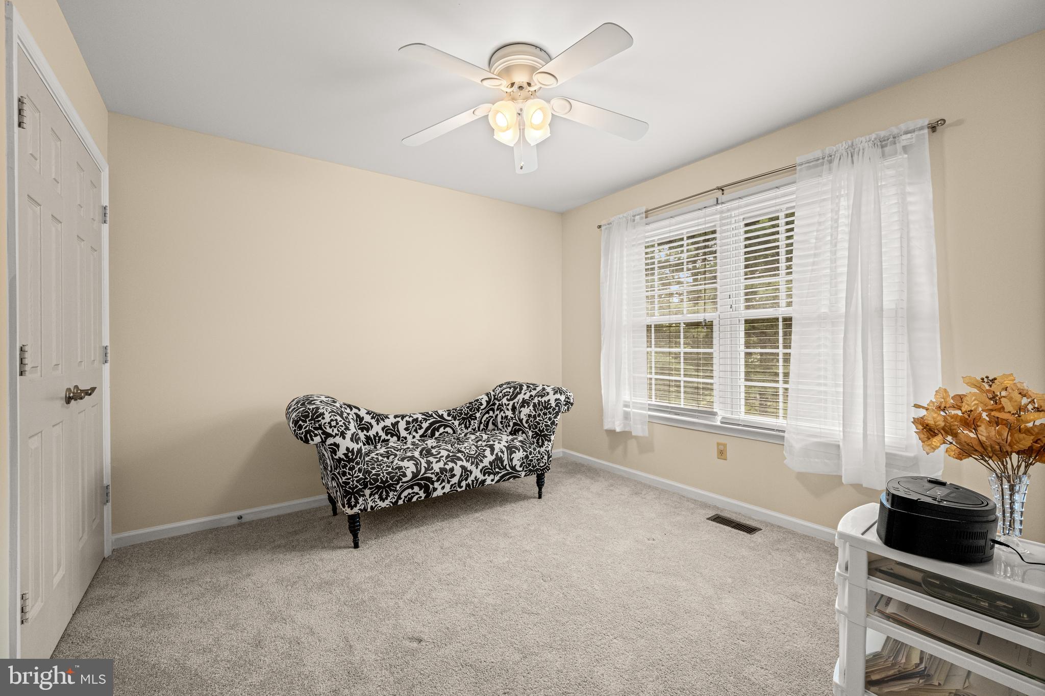 DULANY HILLS - Residential