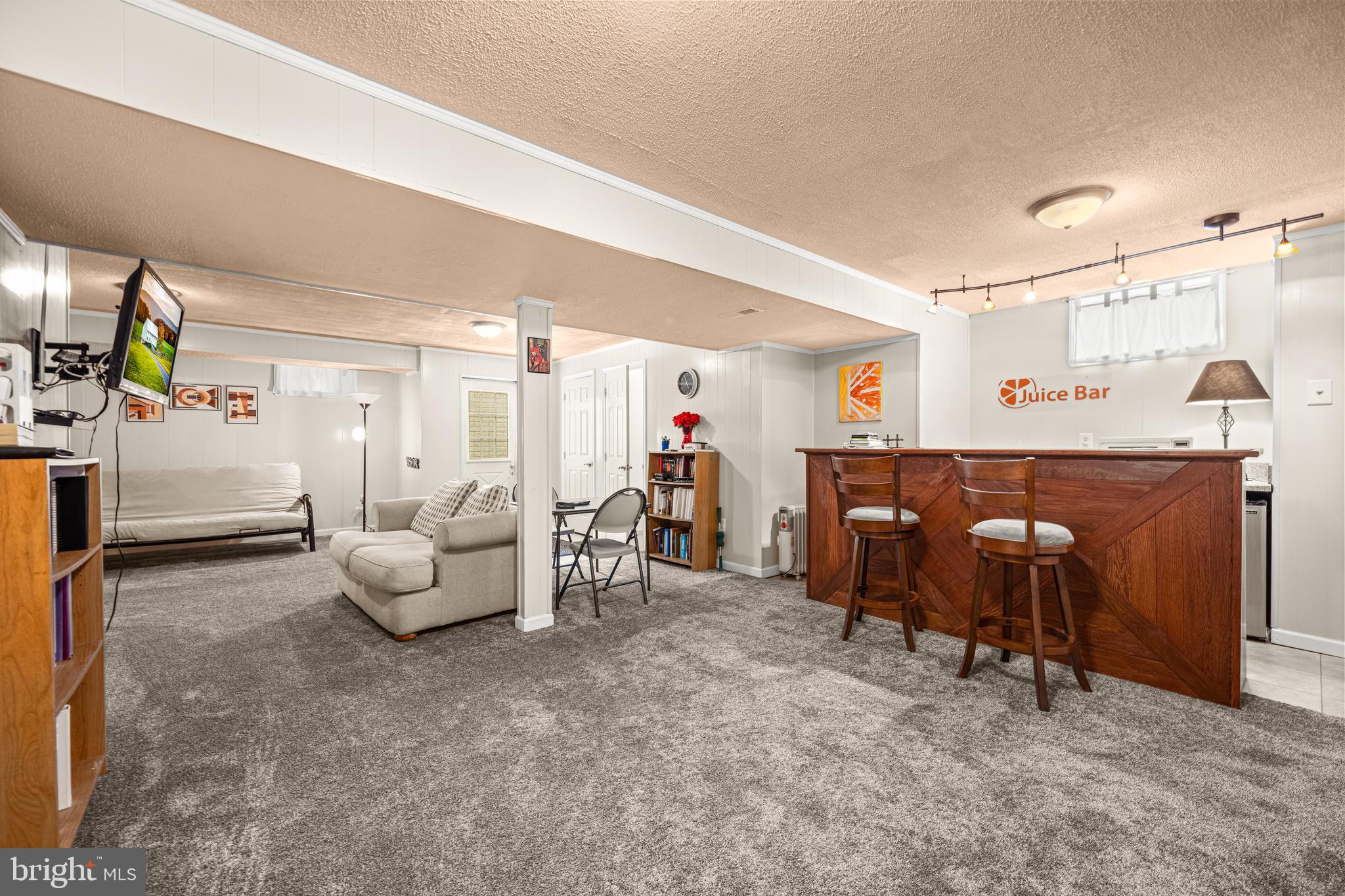 DULANY HILLS - Residential