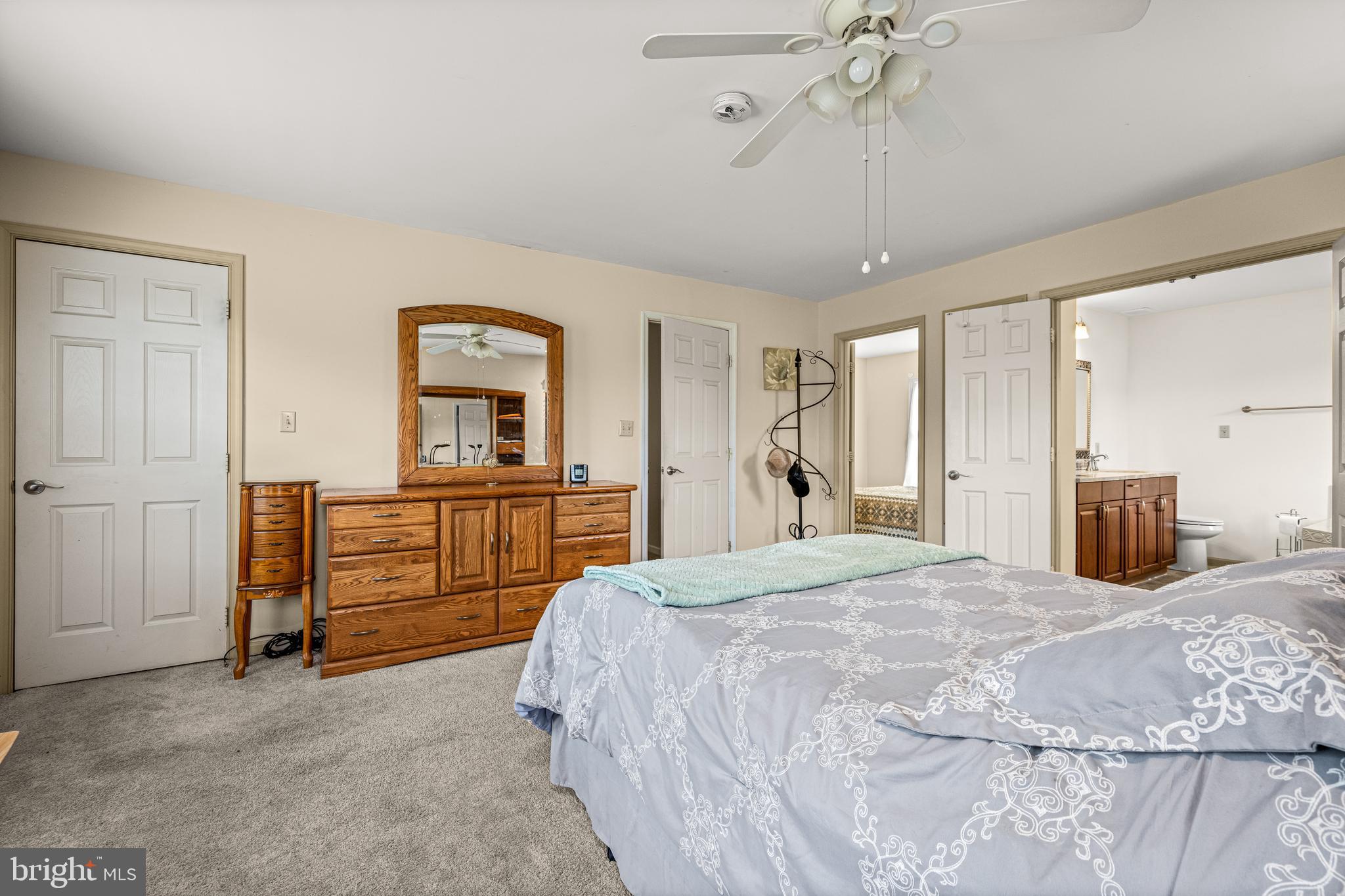 DULANY HILLS - Residential