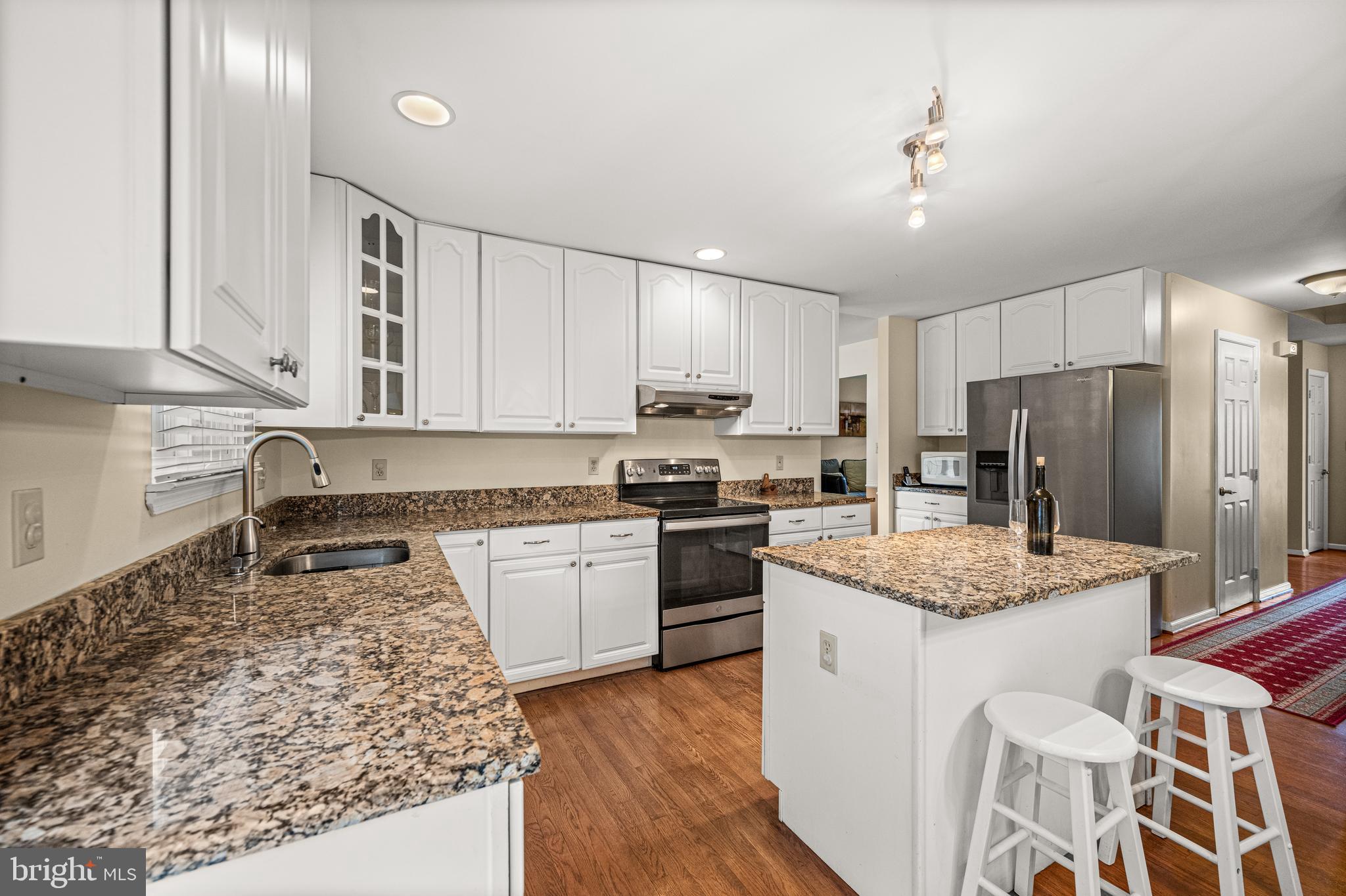 DULANY HILLS - Residential