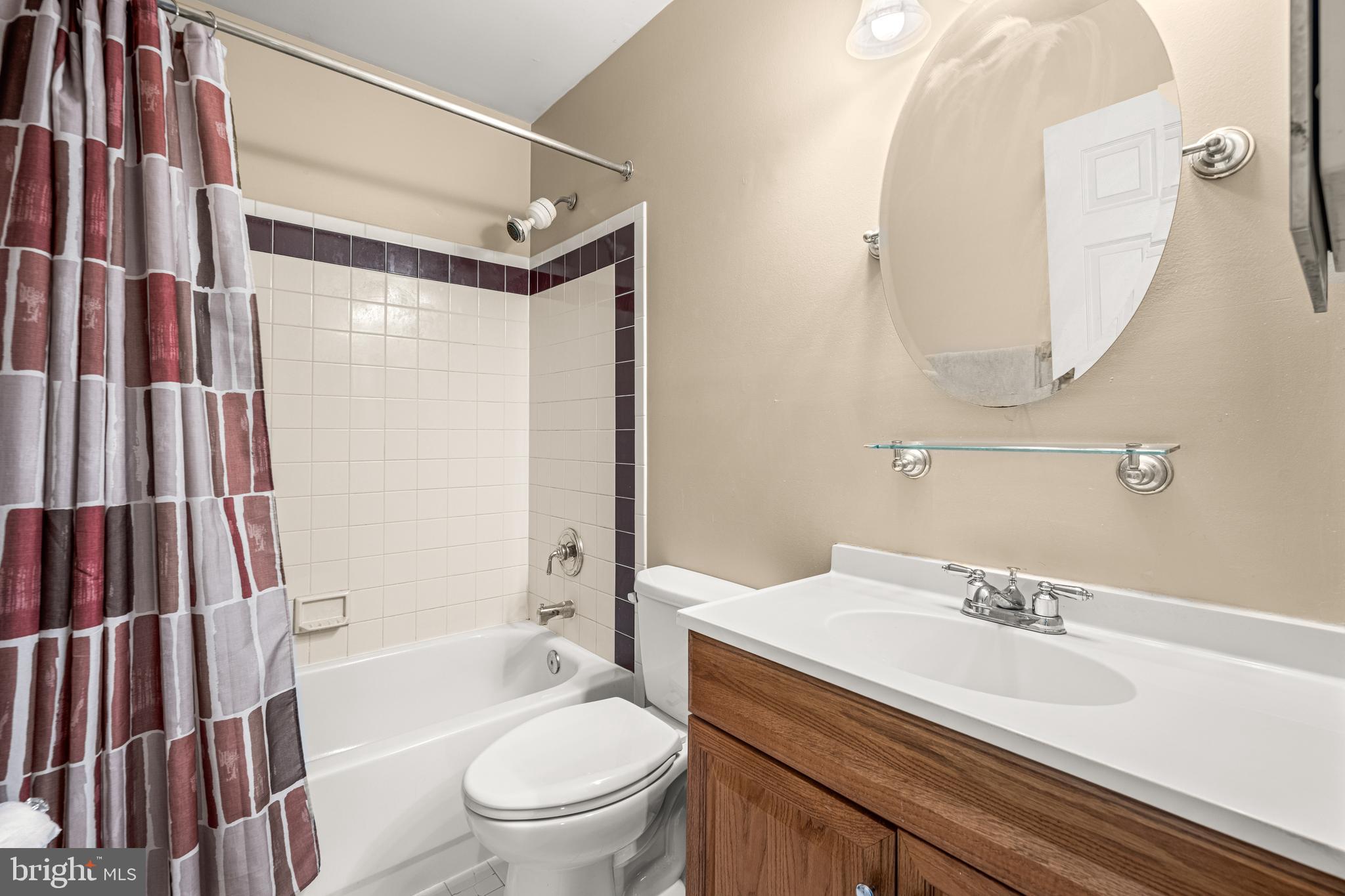 DULANY HILLS - Residential