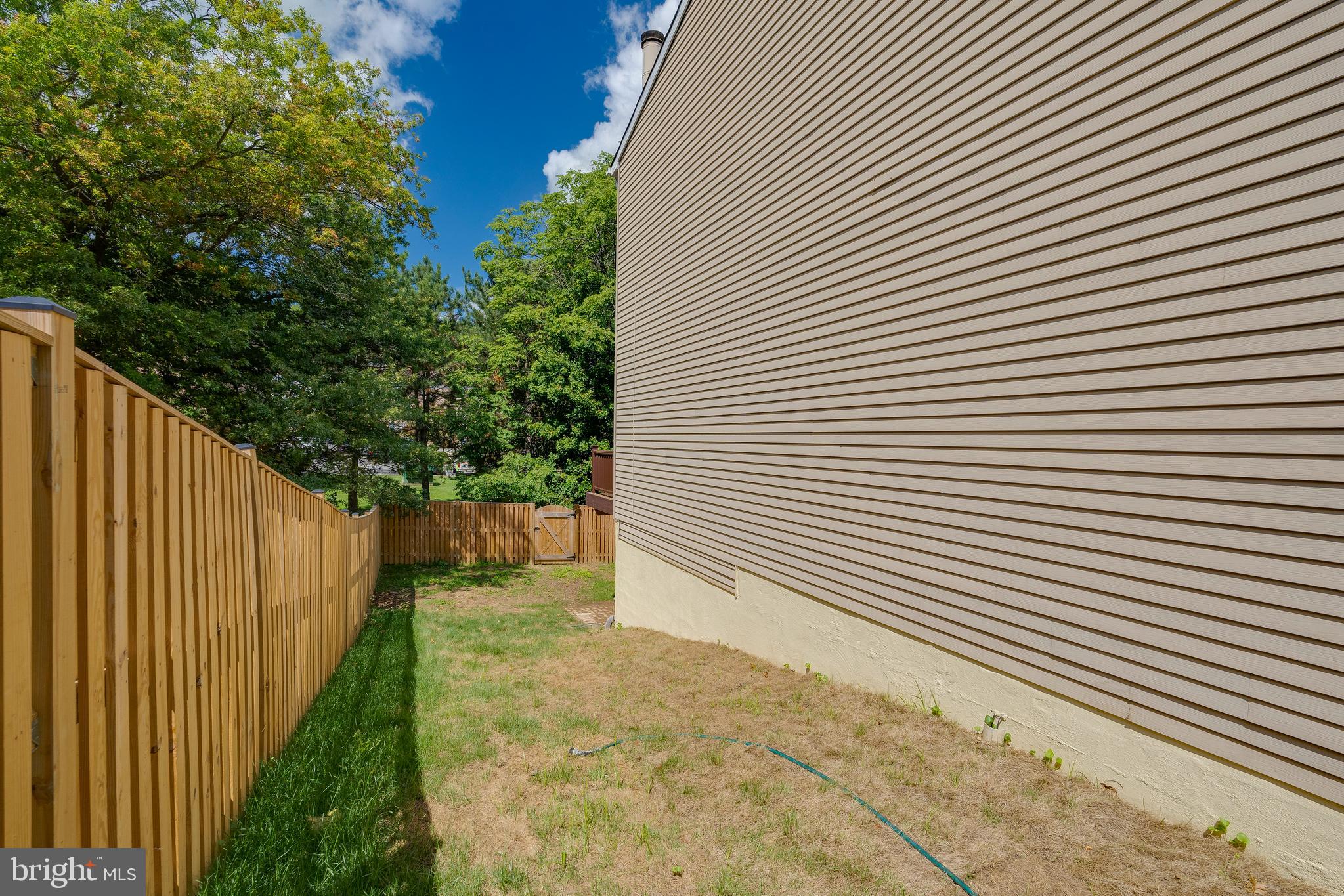 MONTGOMERY VILLAGE - Residential