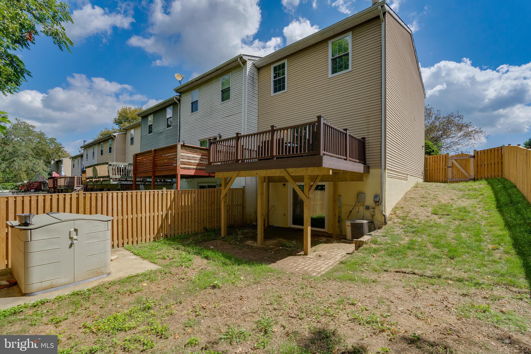 MONTGOMERY VILLAGE - Residential