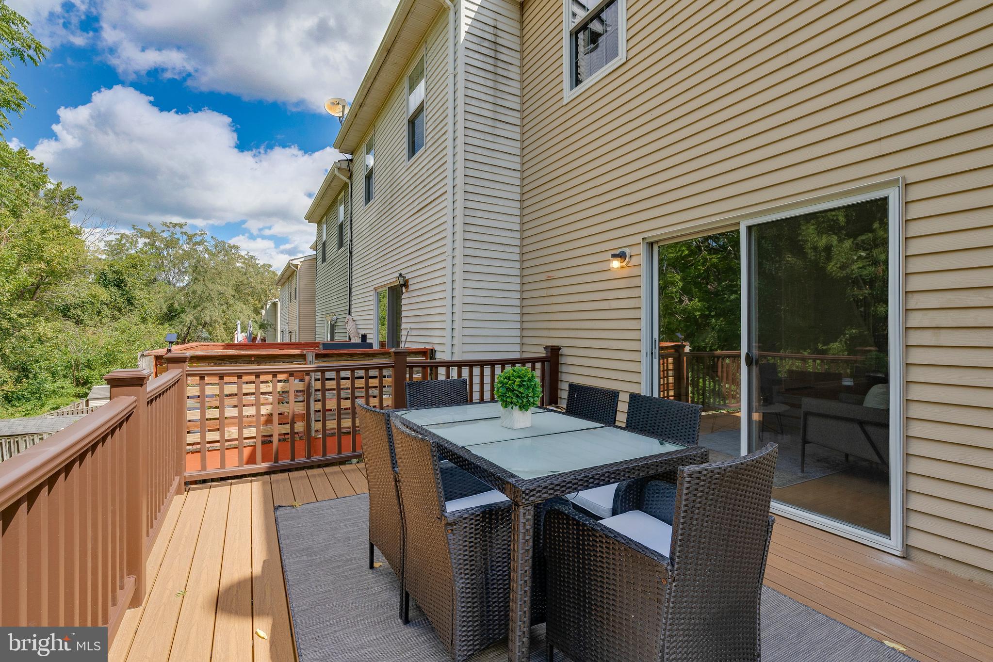 MONTGOMERY VILLAGE - Residential