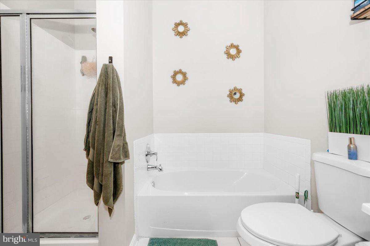 HAMPSHIRE HALL CONDO - Residential