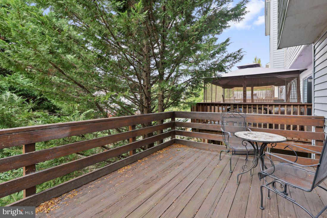 GRACE HARBOUR - Residential