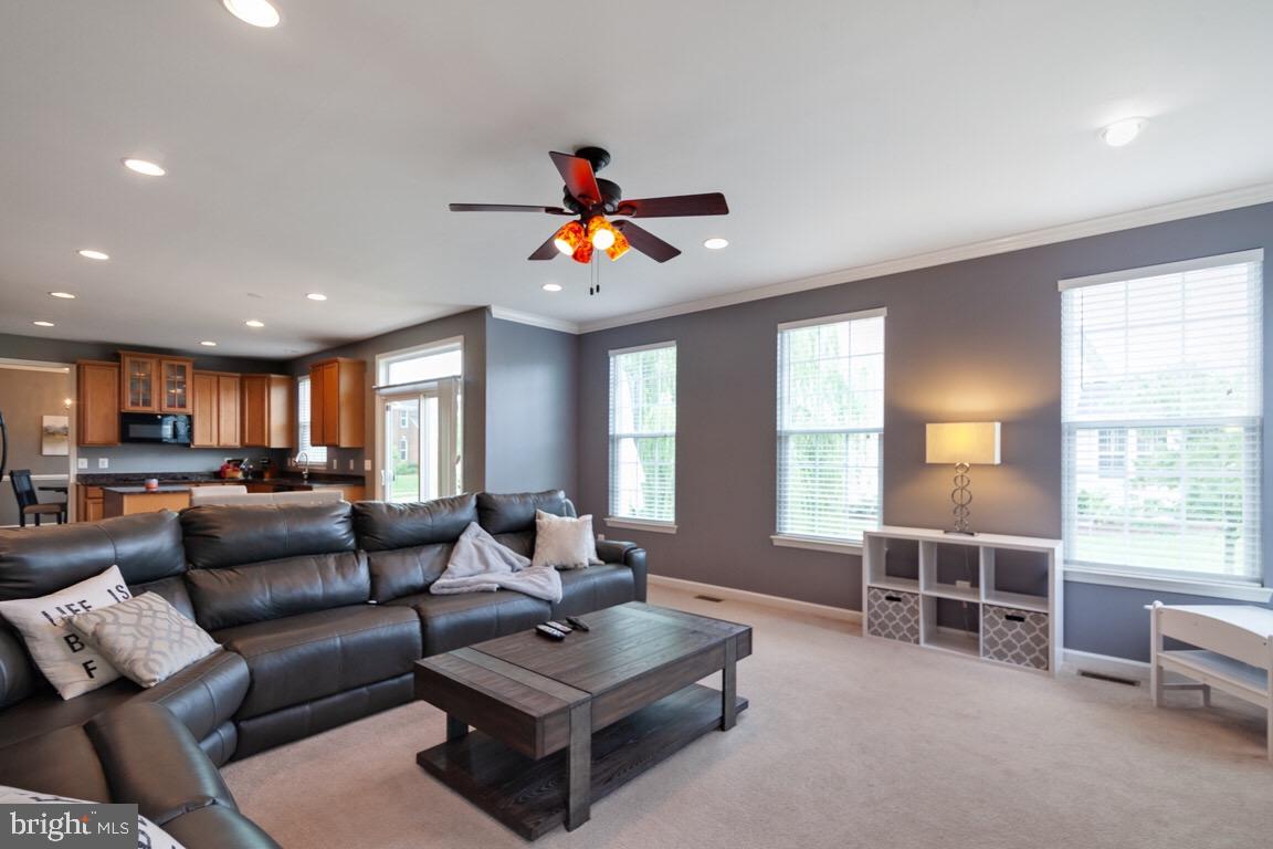 PORT POTOMAC - Residential Lease