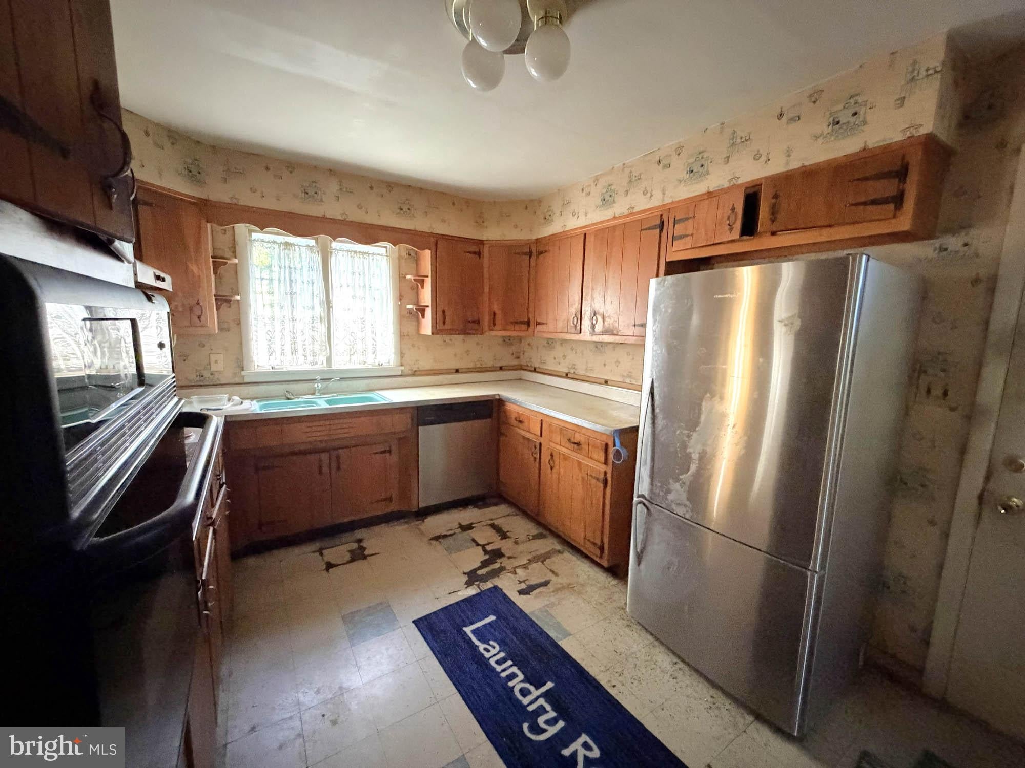 2313 POT SPRING ROAD