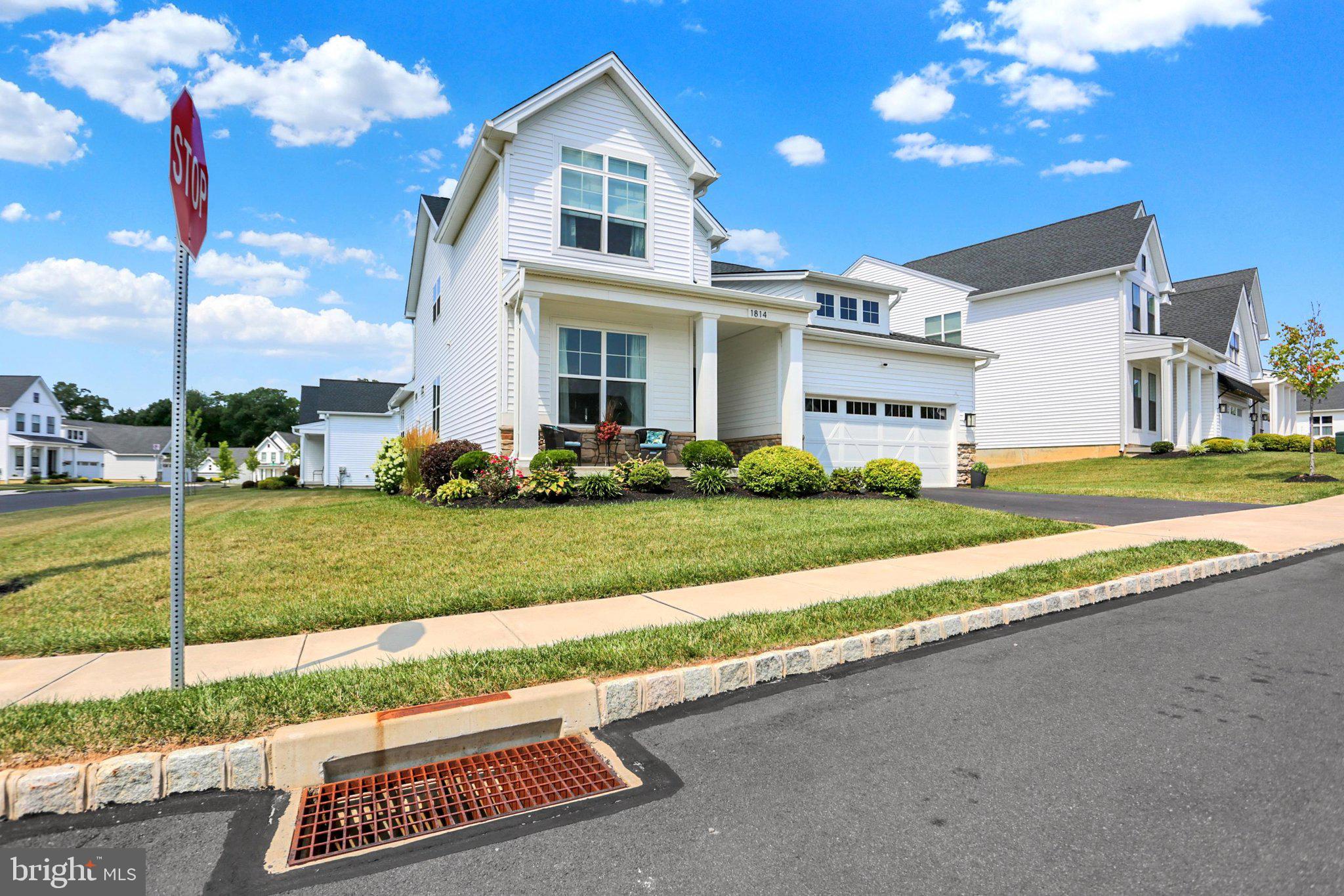 1814 STANG DRIVE