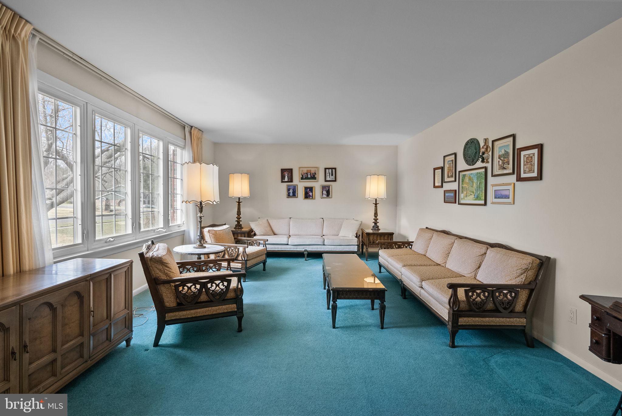 GRAVEL HILL FARM - Residential