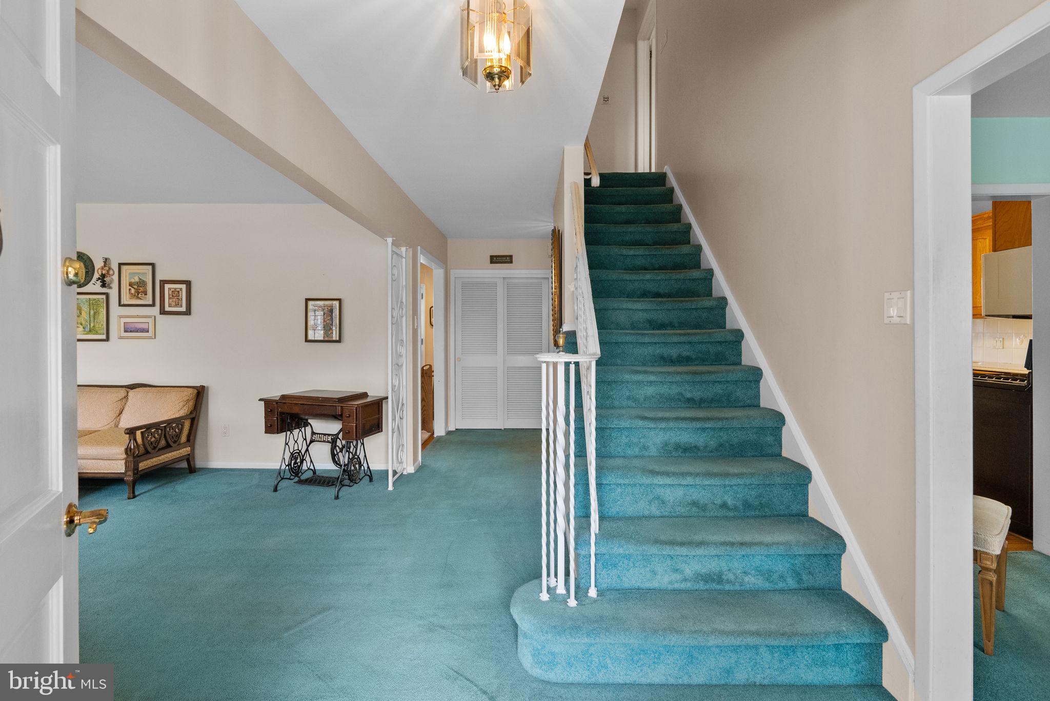 GRAVEL HILL FARM - Residential