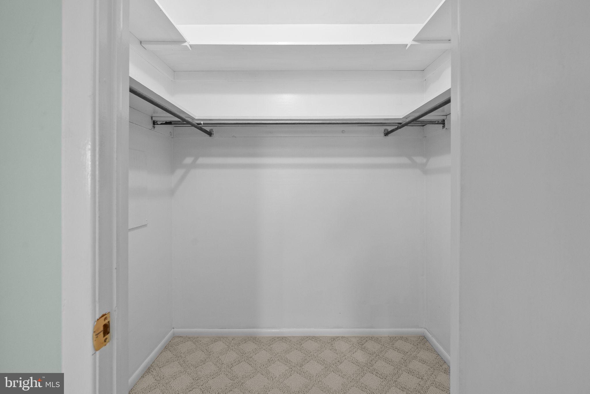 GRAVEL HILL FARM - Residential