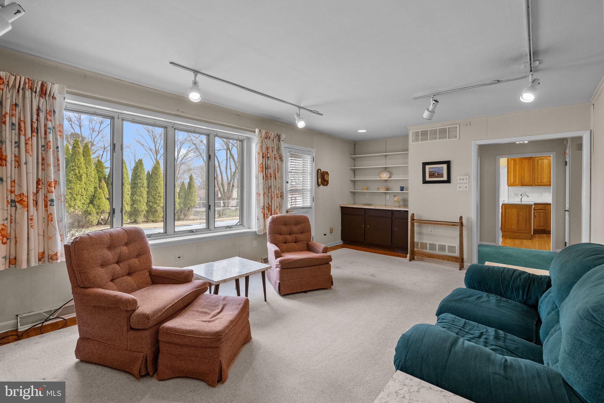 GRAVEL HILL FARM - Residential